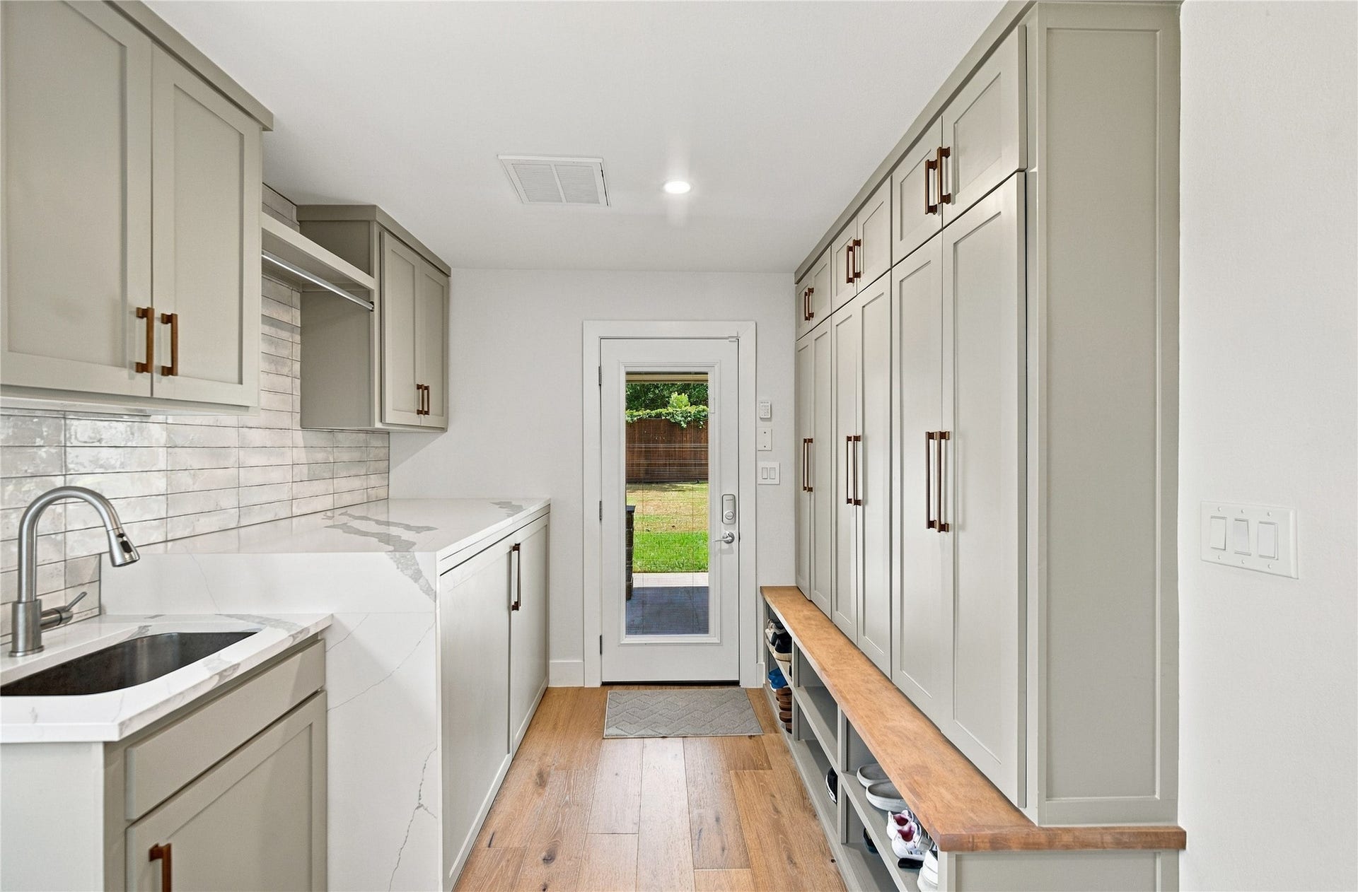 Laundry and mud room area