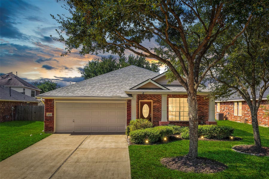 Property photo for 21711 Winsome Rose Court, Cypress, TX