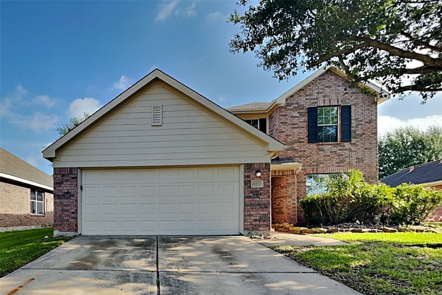 Property photo for 19731 Village Ridge Drive, Tomball, TX
