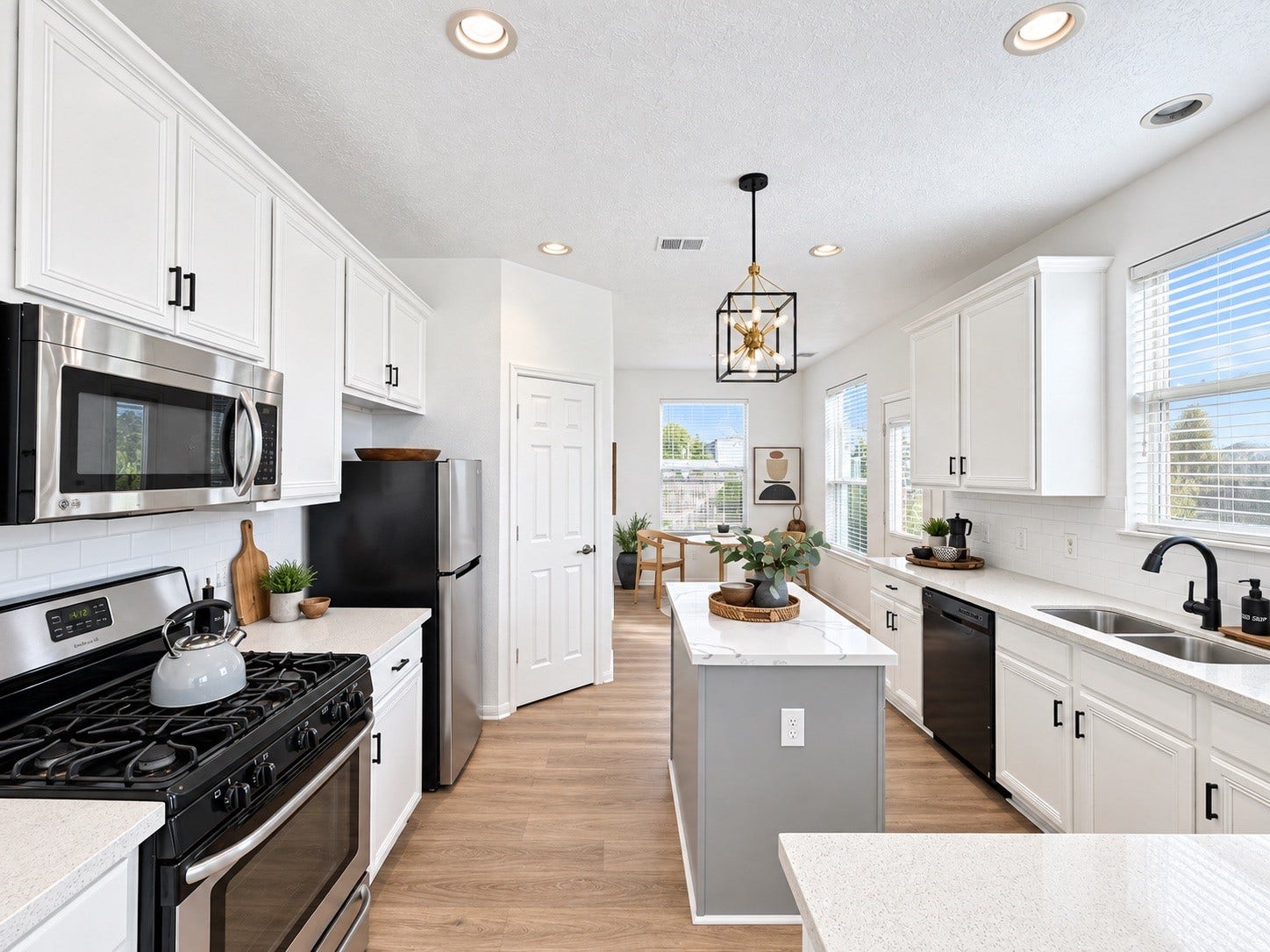21418 Avalon Queen Drive, Spring, TX 77379 Kitchen.