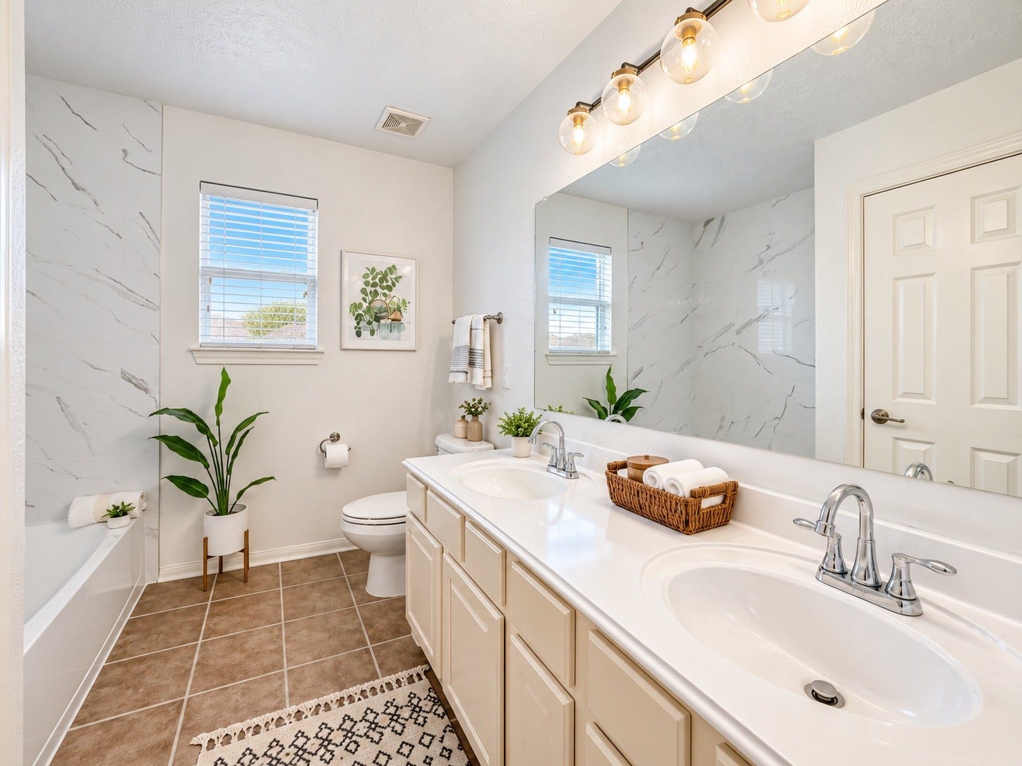 21418 Avalon Queen Drive, Spring, TX 77379 Secondary Bathroom.