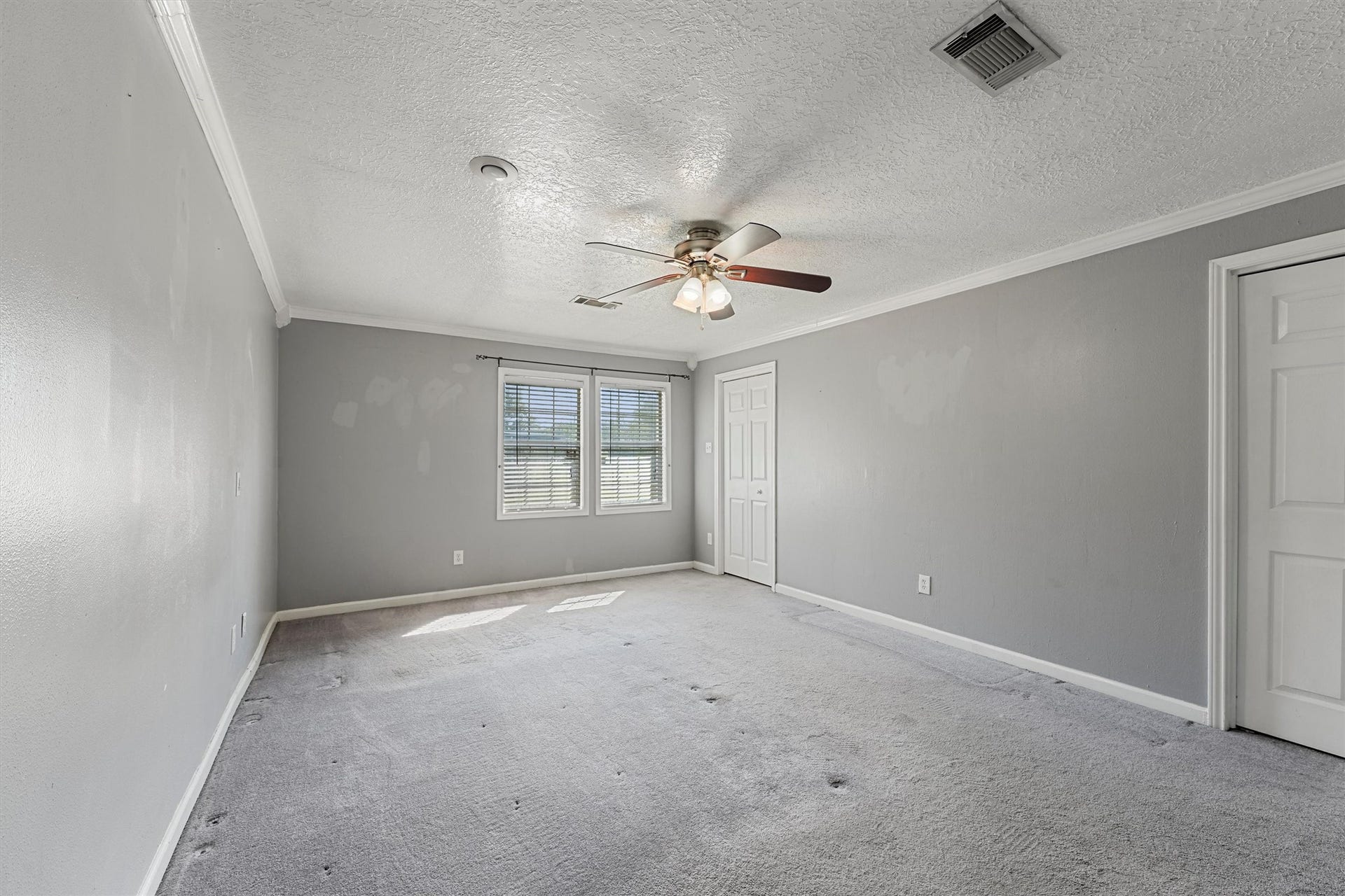 4515 Salina Street, Houston, TX 77026 4515 Salina Street, Houston, TX 77026