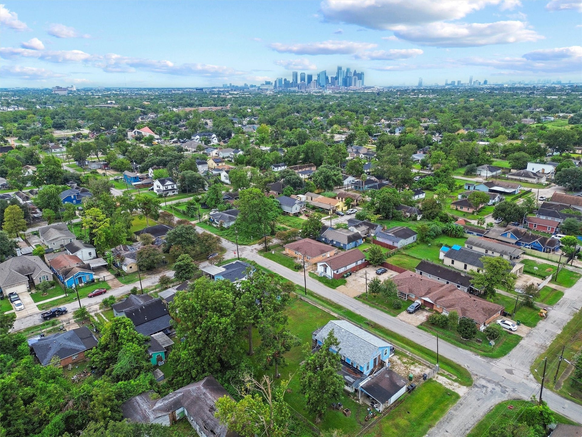 4515 Salina Street, Houston, TX 77026 4515 Salina Street, Houston, TX 77026