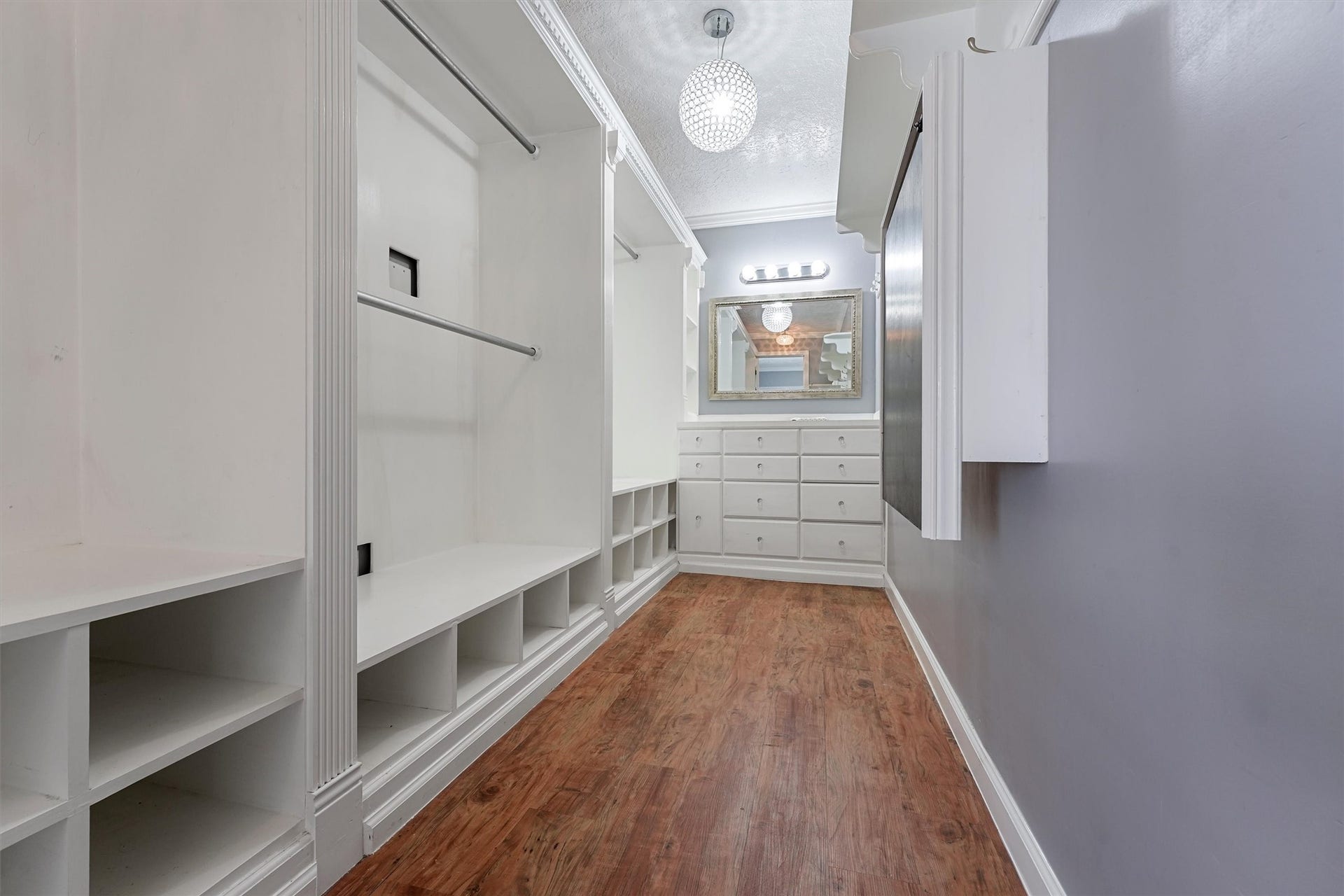 4515 Salina Street, Houston, TX 77026 4515 Salina Street, Houston, TX 77026