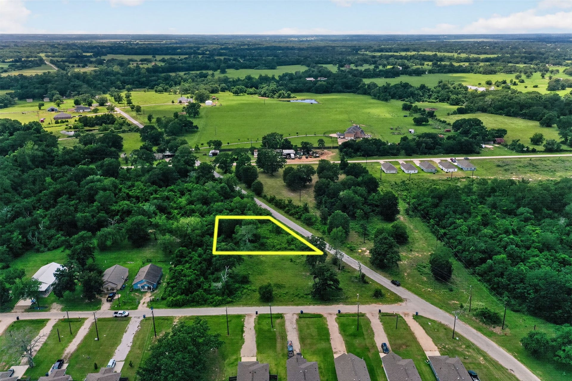 24th and Peebles Street, Hempstead, TX 77445
