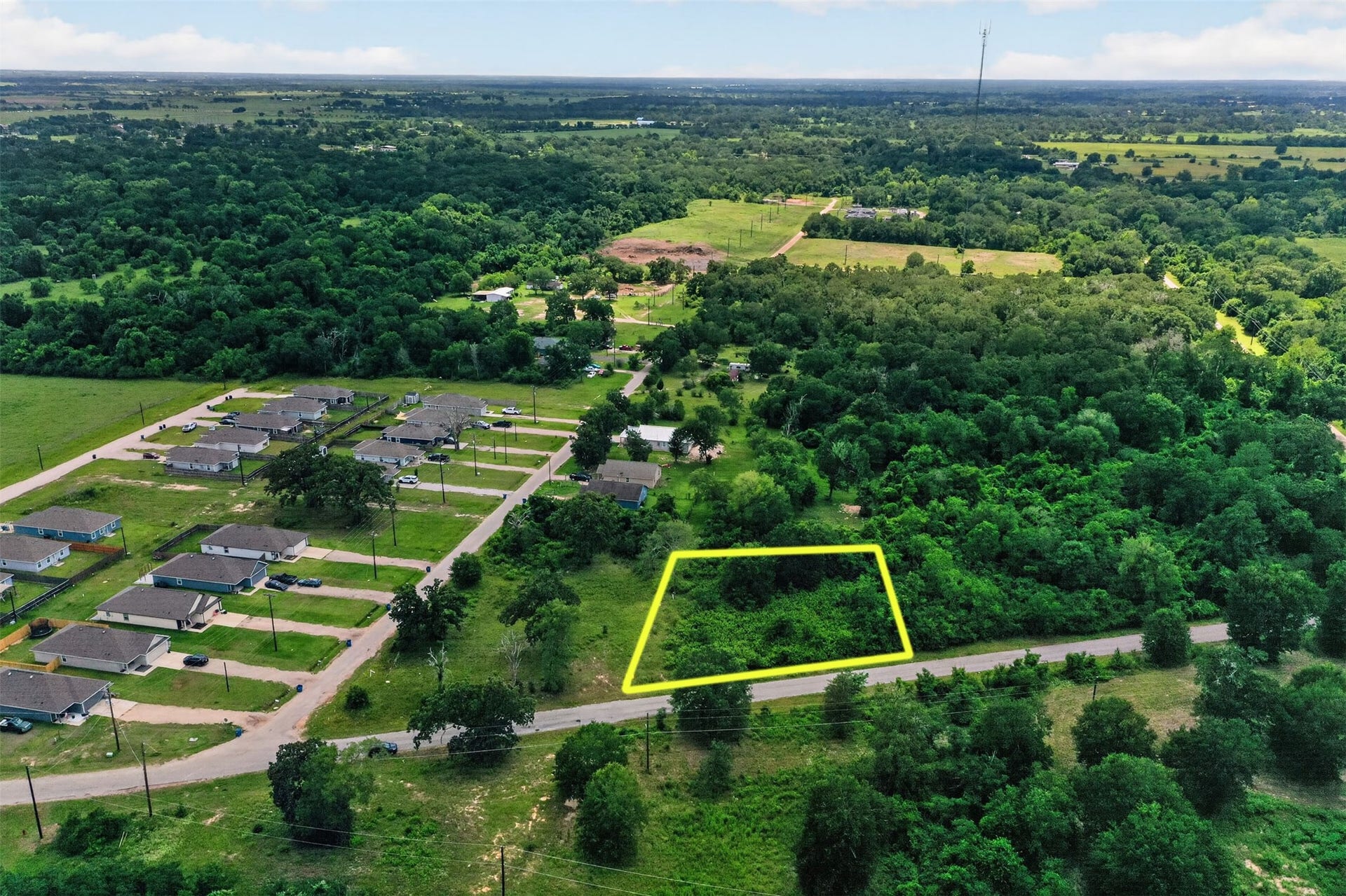 24th and Peebles Street, Hempstead, TX 77445