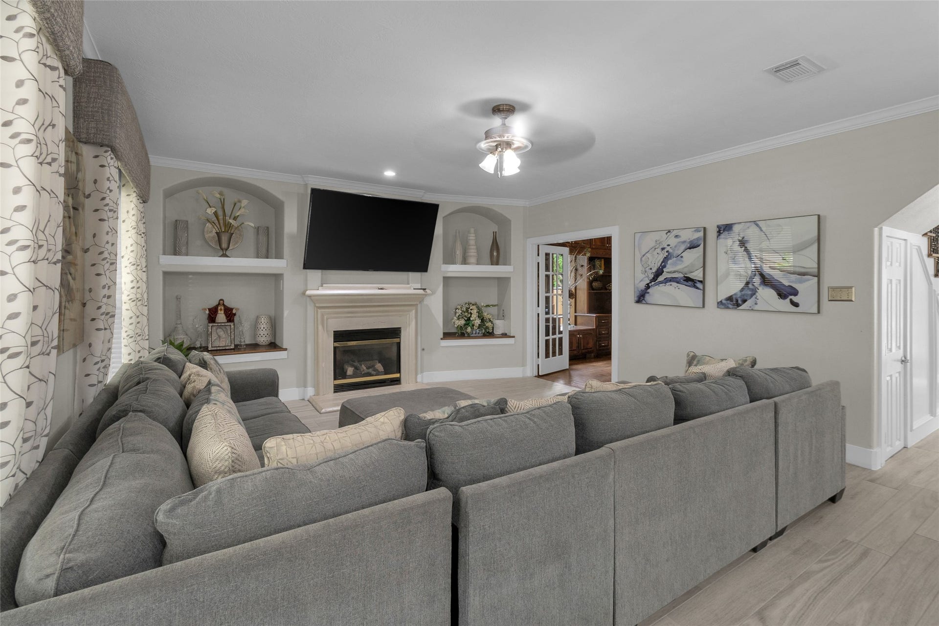 10910 Coldwater Bridge CT, Sugar Land, TX 77498 10910 Coldwater Bridge CT, Sugar Land, TX 77498