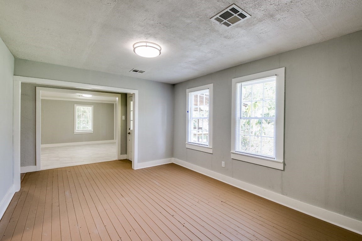 3901 Mckinney Extension, La Marque, TX 77568 3901 Mckinney Extension, La Marque, TX 77568