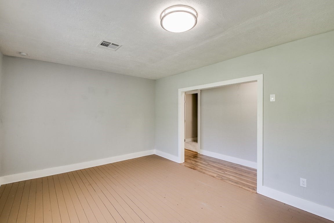 3901 Mckinney Extension, La Marque, TX 77568 3901 Mckinney Extension, La Marque, TX 77568