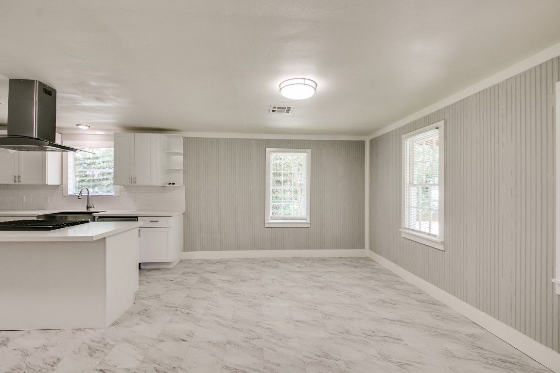 3901 Mckinney Extension, La Marque, TX 77568 3901 Mckinney Extension, La Marque, TX 77568