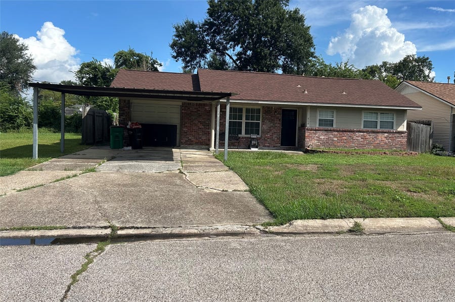 Property photo for 608 Harold Lane, Baytown, TX