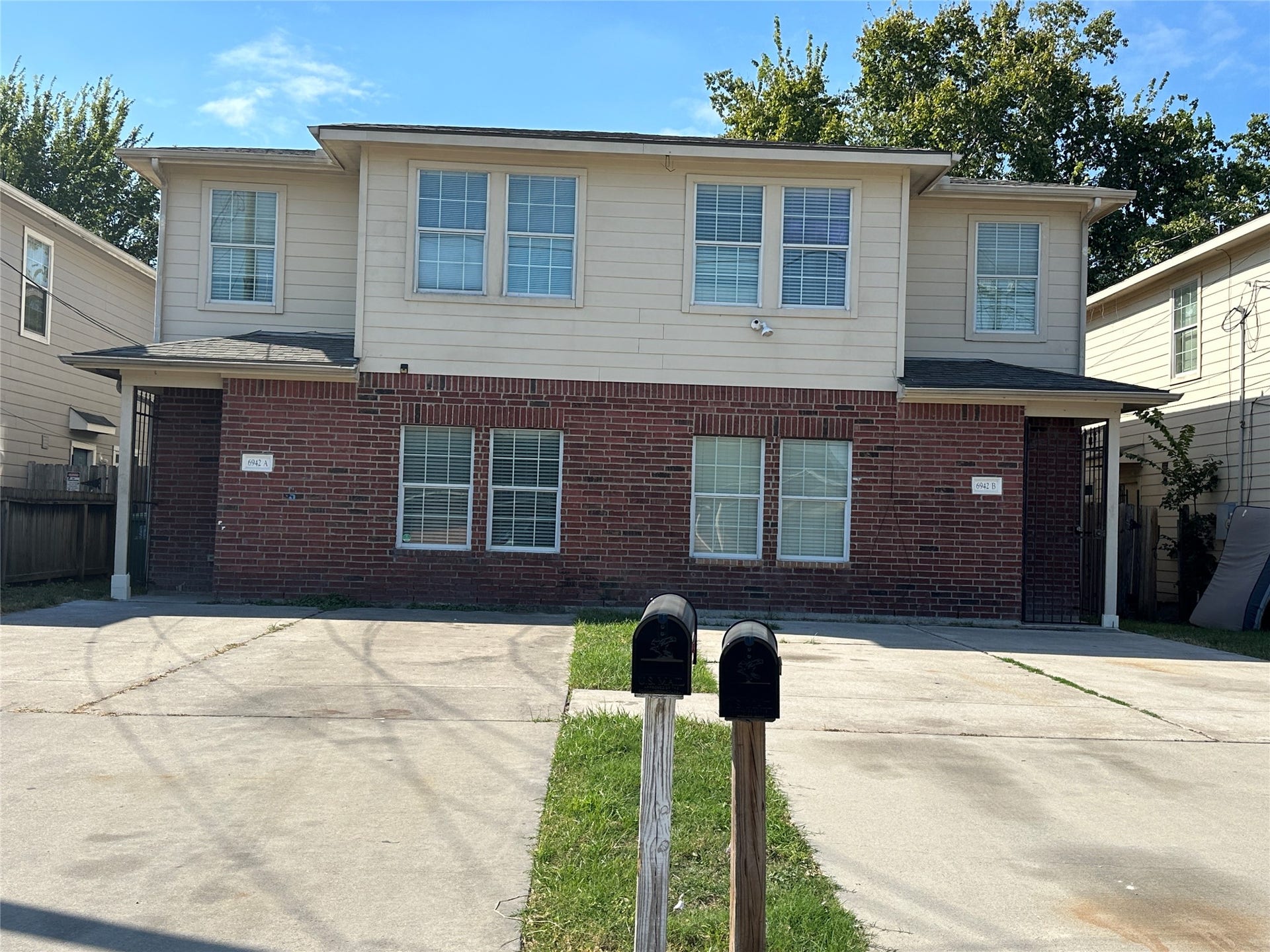 6942 Paris, #A, Houston, TX 77021 6942 Paris, #A, Houston, TX 77021