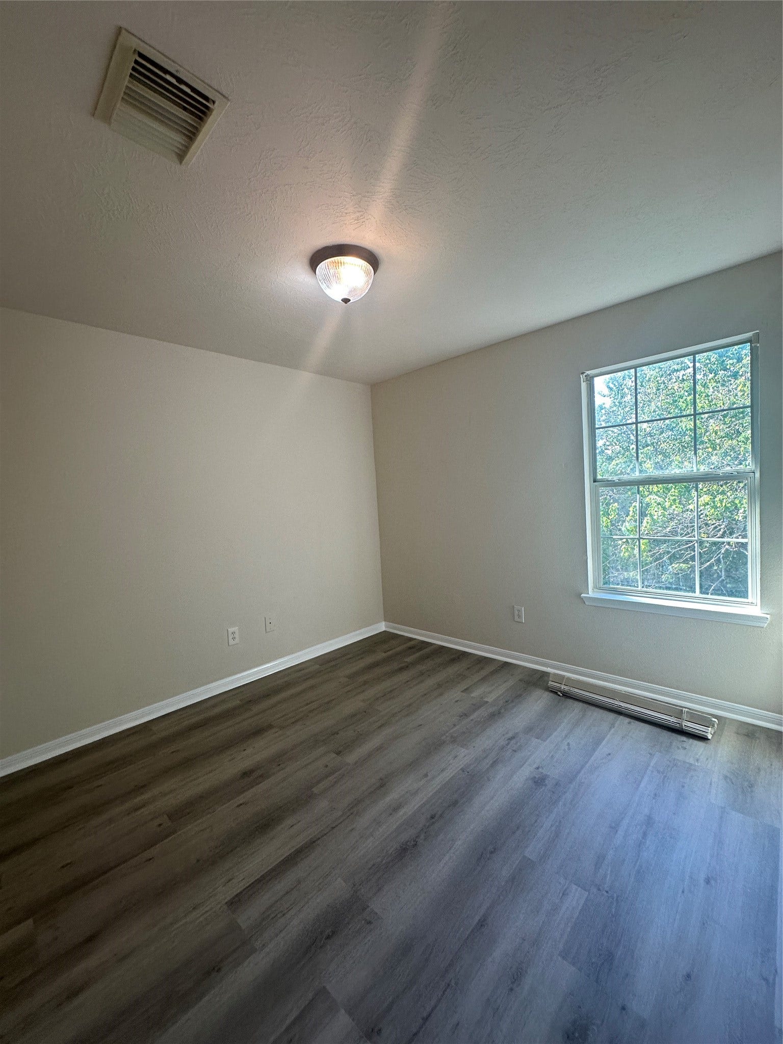 6942 Paris, #A, Houston, TX 77021 6942 Paris, #A, Houston, TX 77021