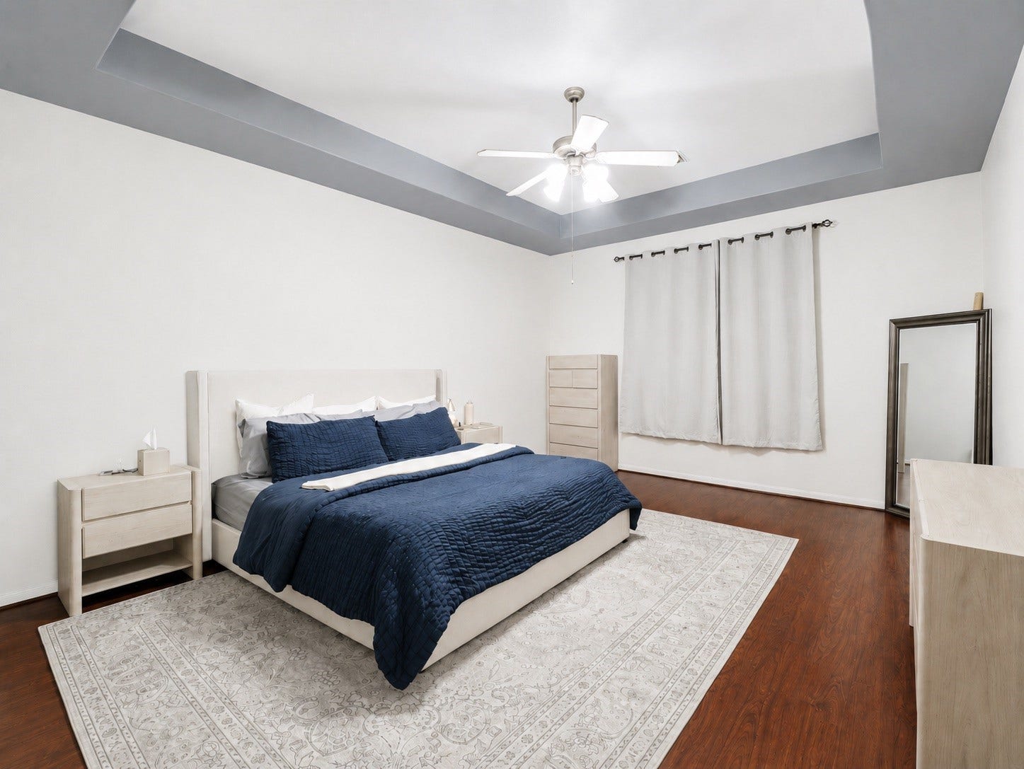 1752 Silver Bend Drive, Dickinson, TX 77539 Primary bedroom