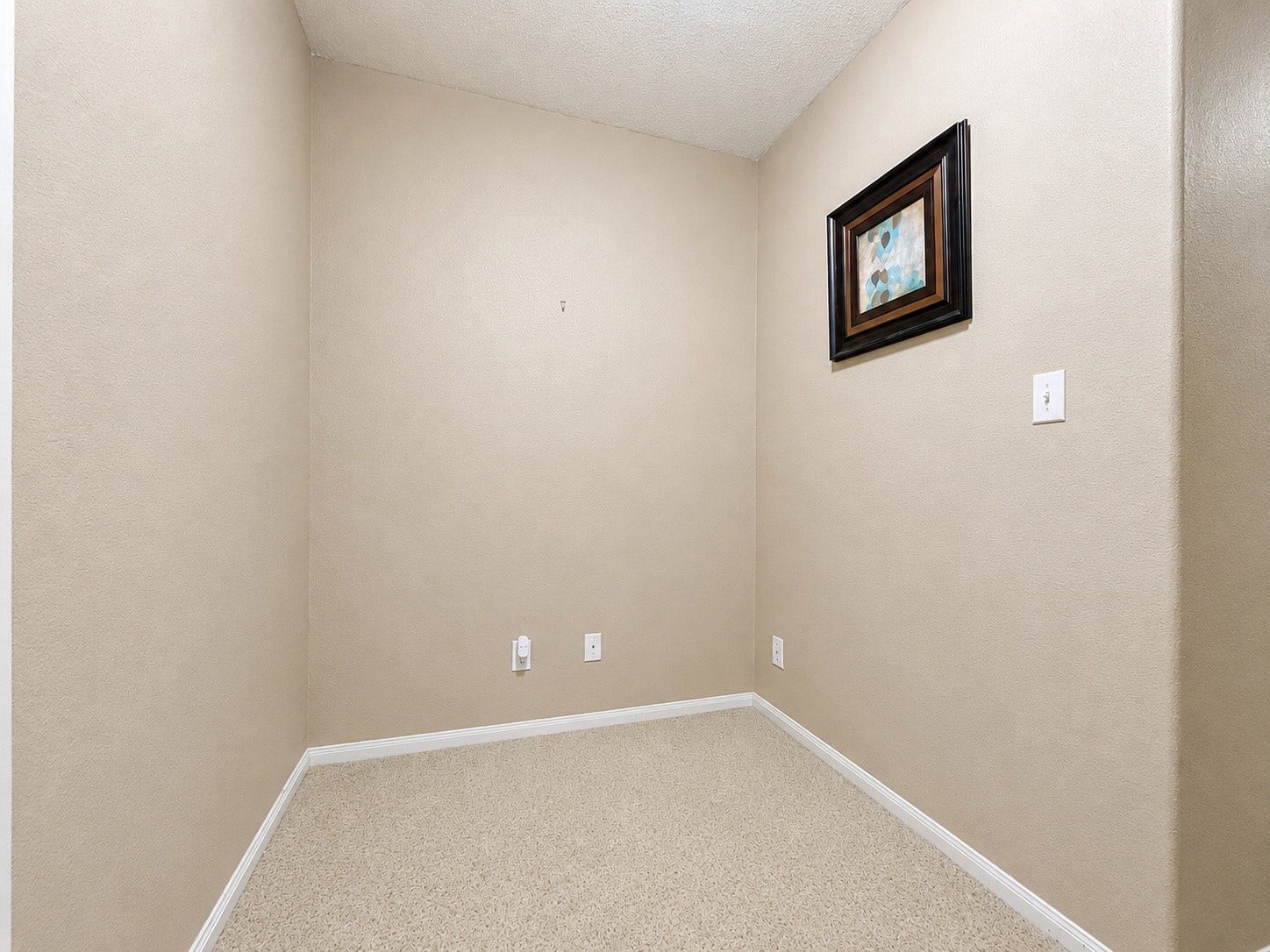 1752 Silver Bend Drive, Dickinson, TX 77539 Study nook