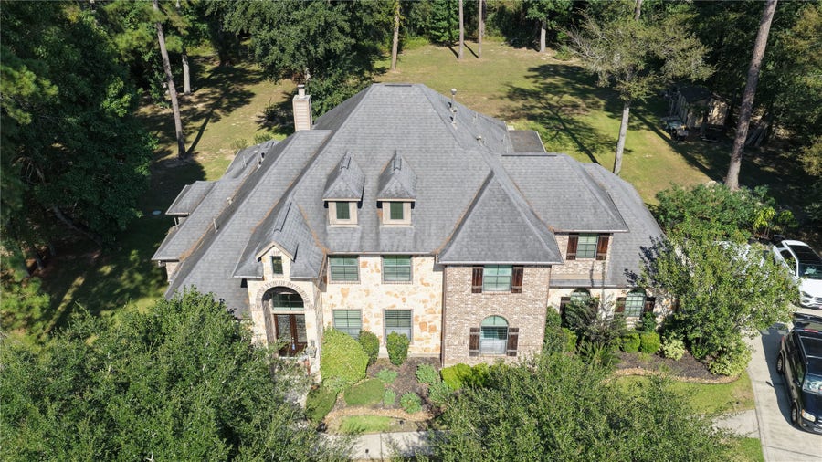 Property photo for 1270 Autumnwood Drive, Magnolia, TX