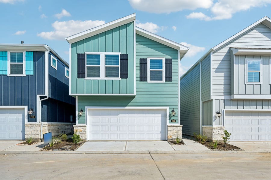 Property photo for 714 Sand Dollar Drive, Kemah, TX