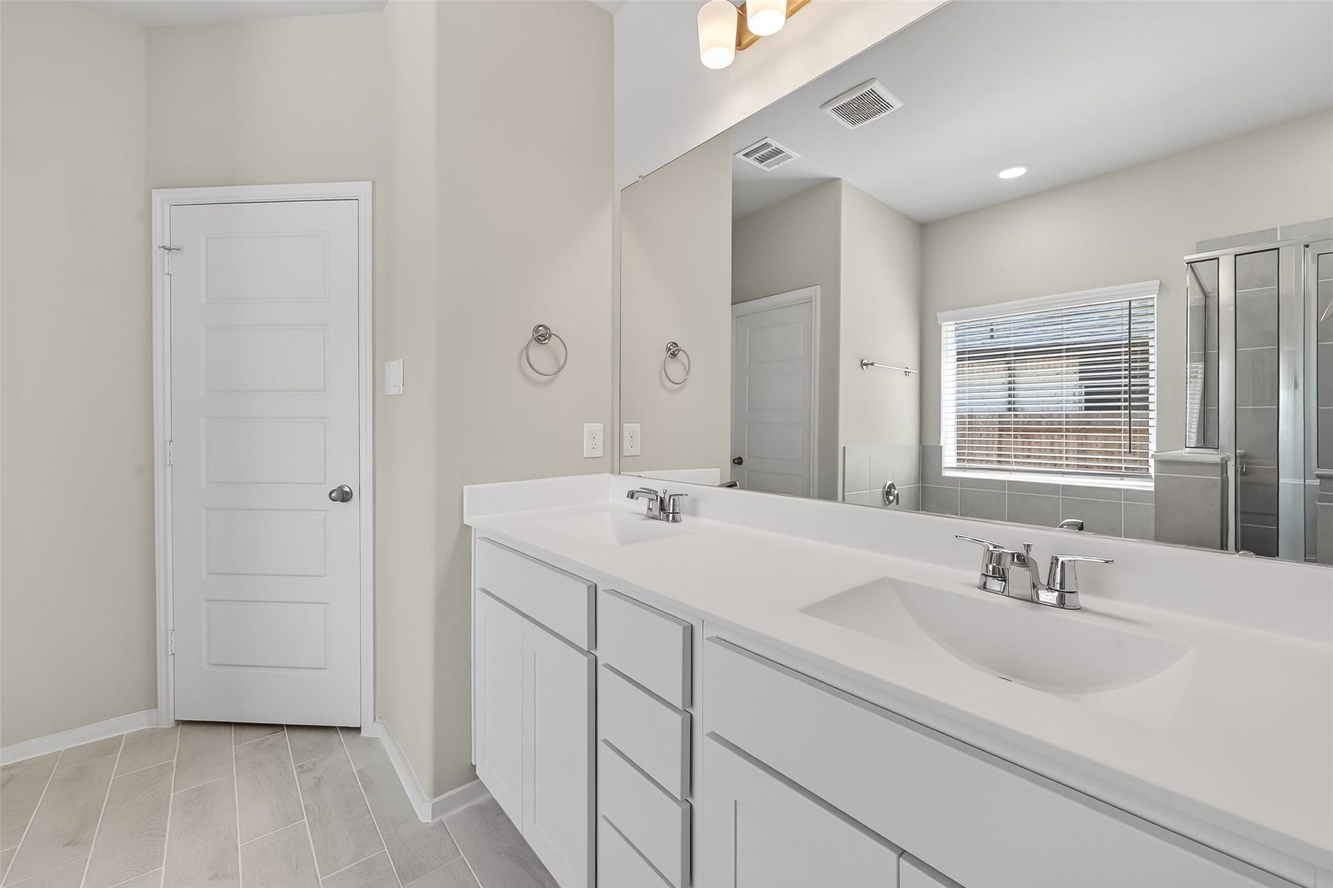 1053 Sunflower Terrace Drive, Magnolia, TX 77355 1053 Sunflower Terrace Drive, Magnolia, TX 77355