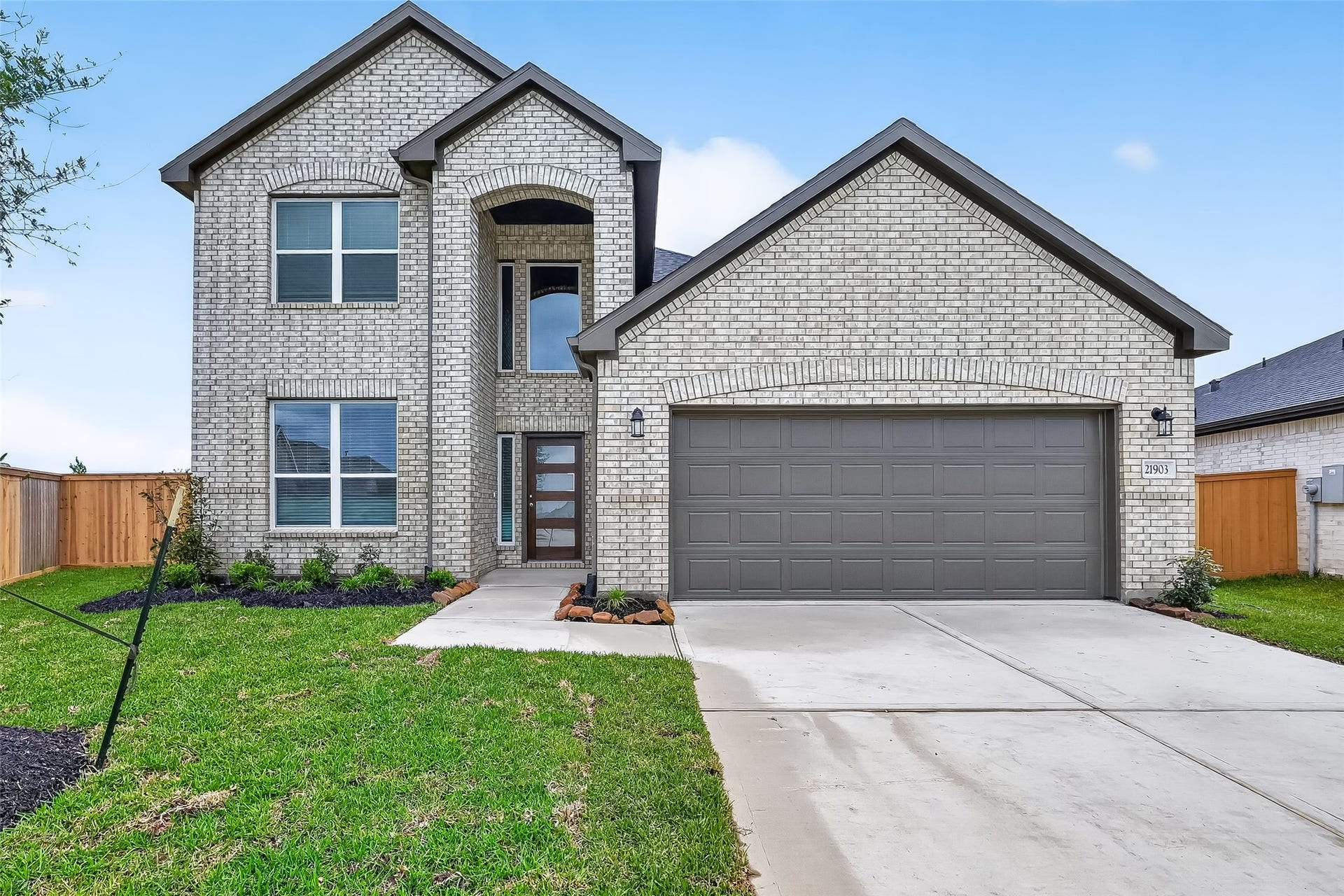 1053 Sunflower Terrace Drive, Magnolia, TX 77355 1053 Sunflower Terrace Drive, Magnolia, TX 77355