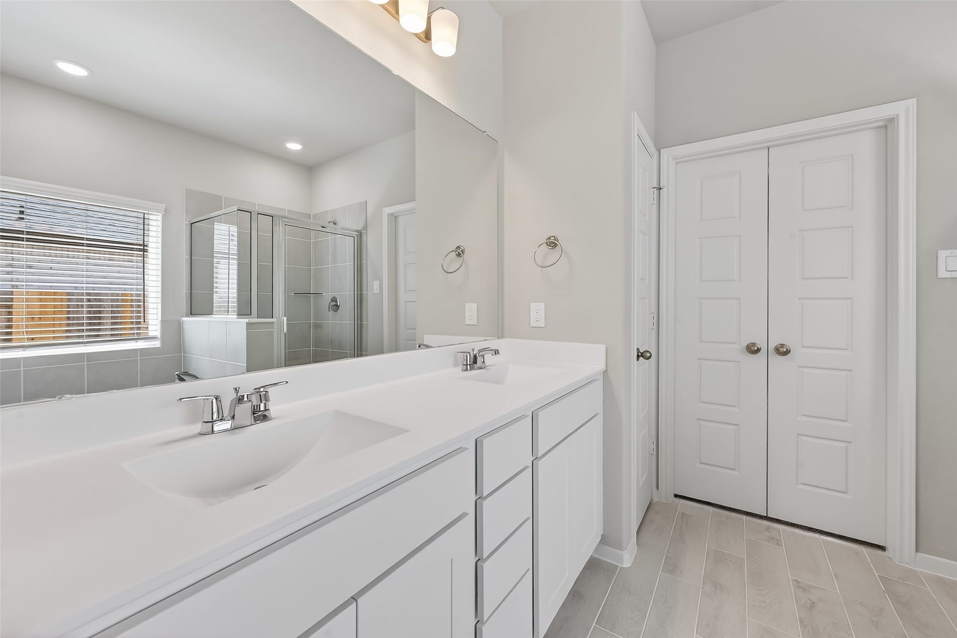 1053 Sunflower Terrace Drive, Magnolia, TX 77355 1053 Sunflower Terrace Drive, Magnolia, TX 77355
