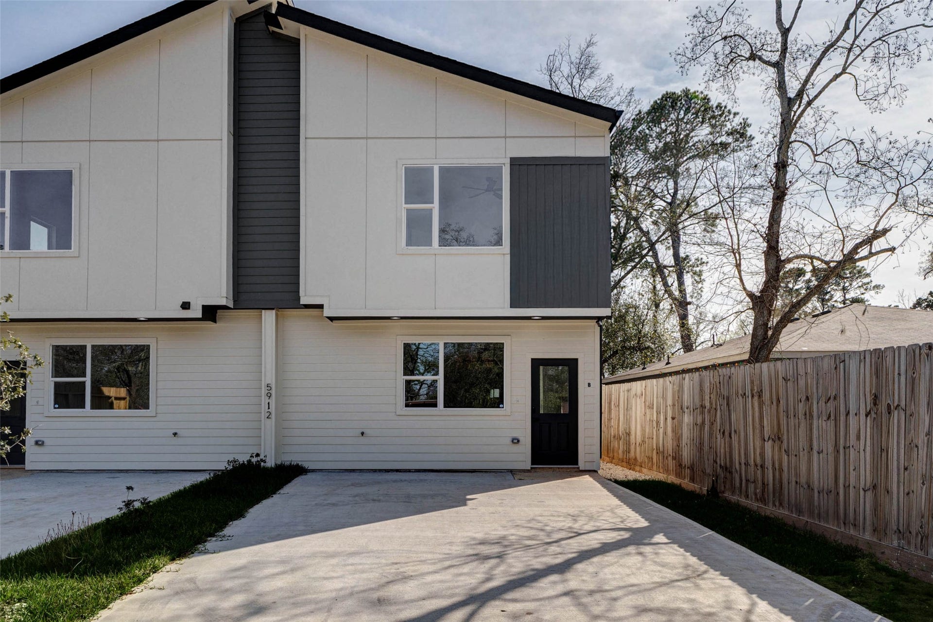 5912 Mayle Street, #A/B, Houston, TX 77016 5912 Mayle Street, #A/B, Houston, TX 77016
