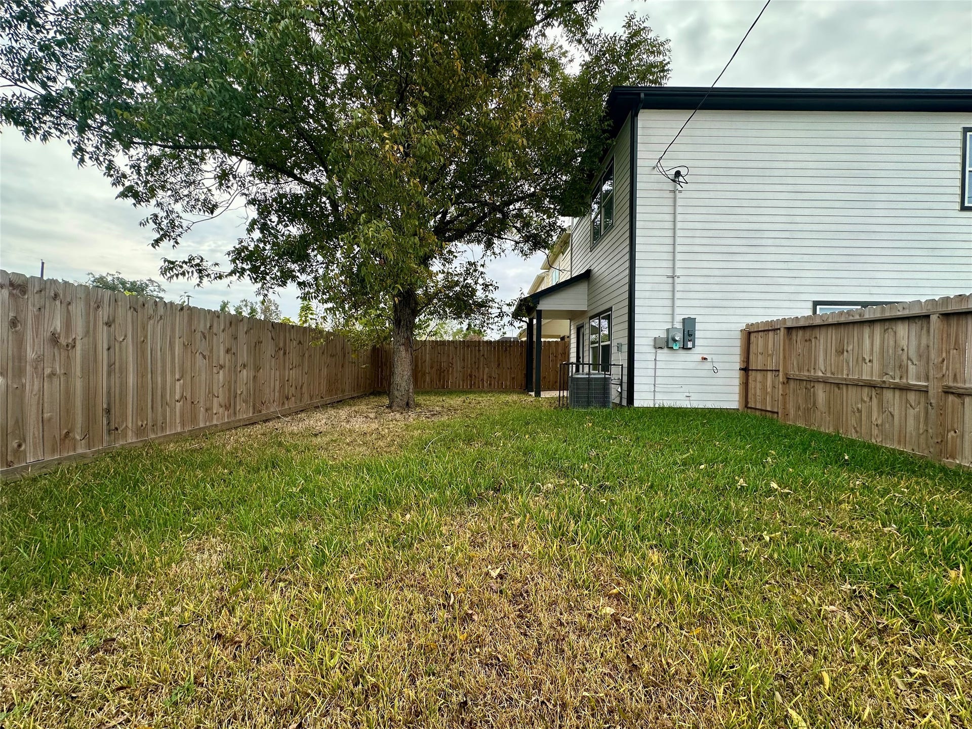 7546 Charlie Street, Houston, TX 77088 7546 Charlie Street, Houston, TX 77088
