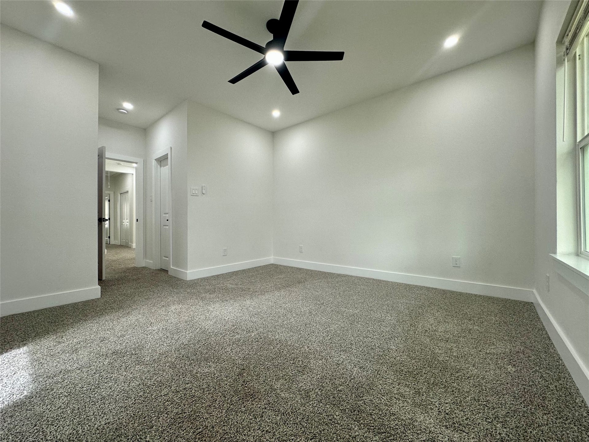7546 Charlie Street, Houston, TX 77088 7546 Charlie Street, Houston, TX 77088