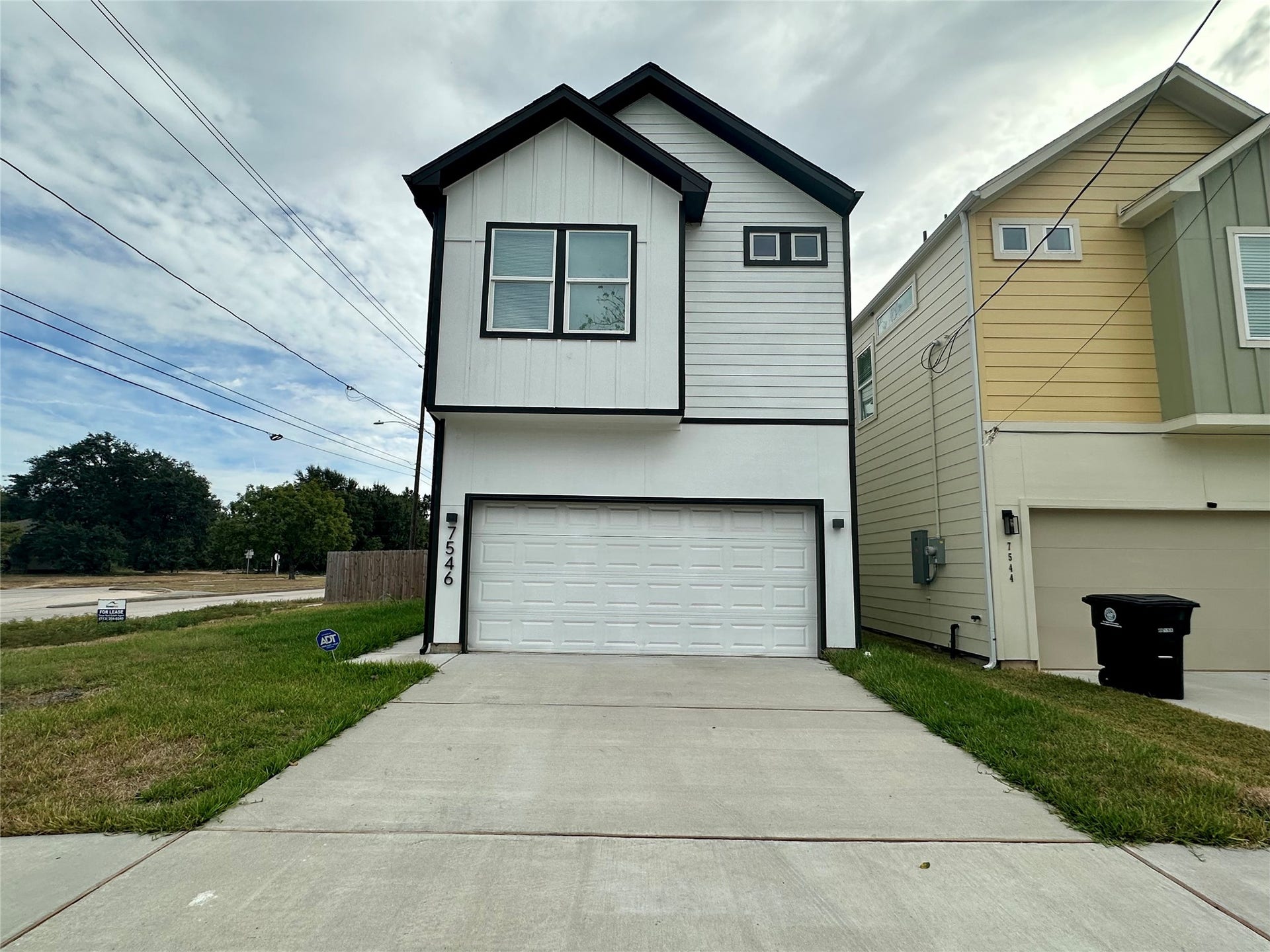 7546 Charlie Street, Houston, TX 77088 7546 Charlie Street, Houston, TX 77088