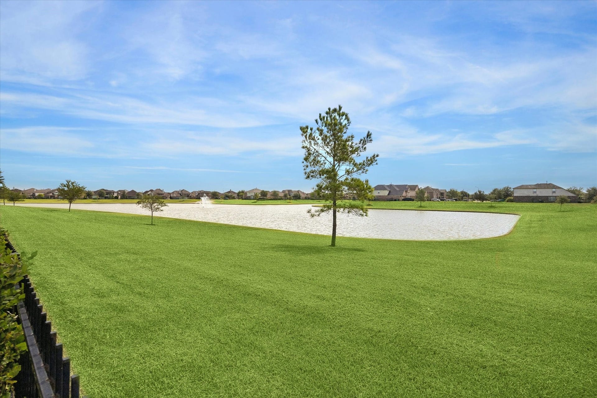 1822 Luminous Waters Lane, Rosharon, TX 77583 1822 Luminous Waters Lane, Rosharon, TX 77583