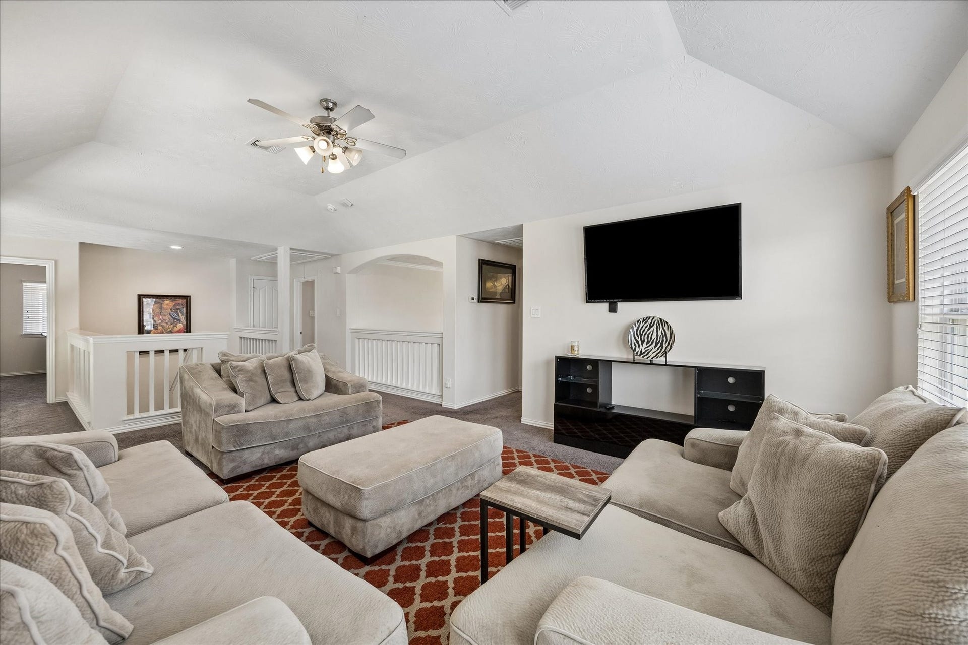 1822 Luminous Waters Lane, Rosharon, TX 77583 1822 Luminous Waters Lane, Rosharon, TX 77583
