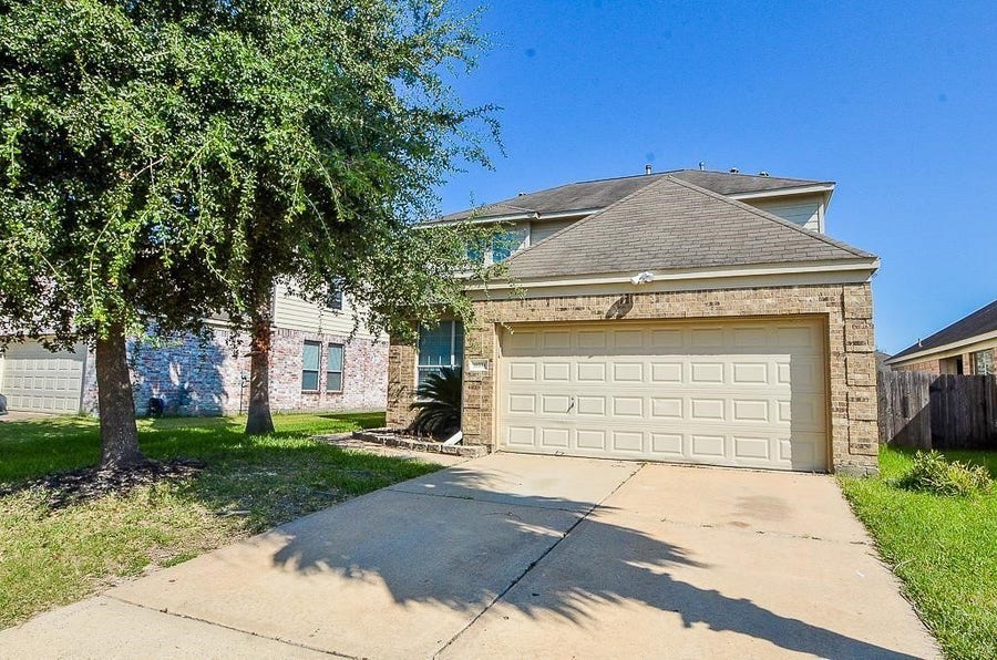 Property photo for 18334 Grove Brook Lane, Cypress, TX