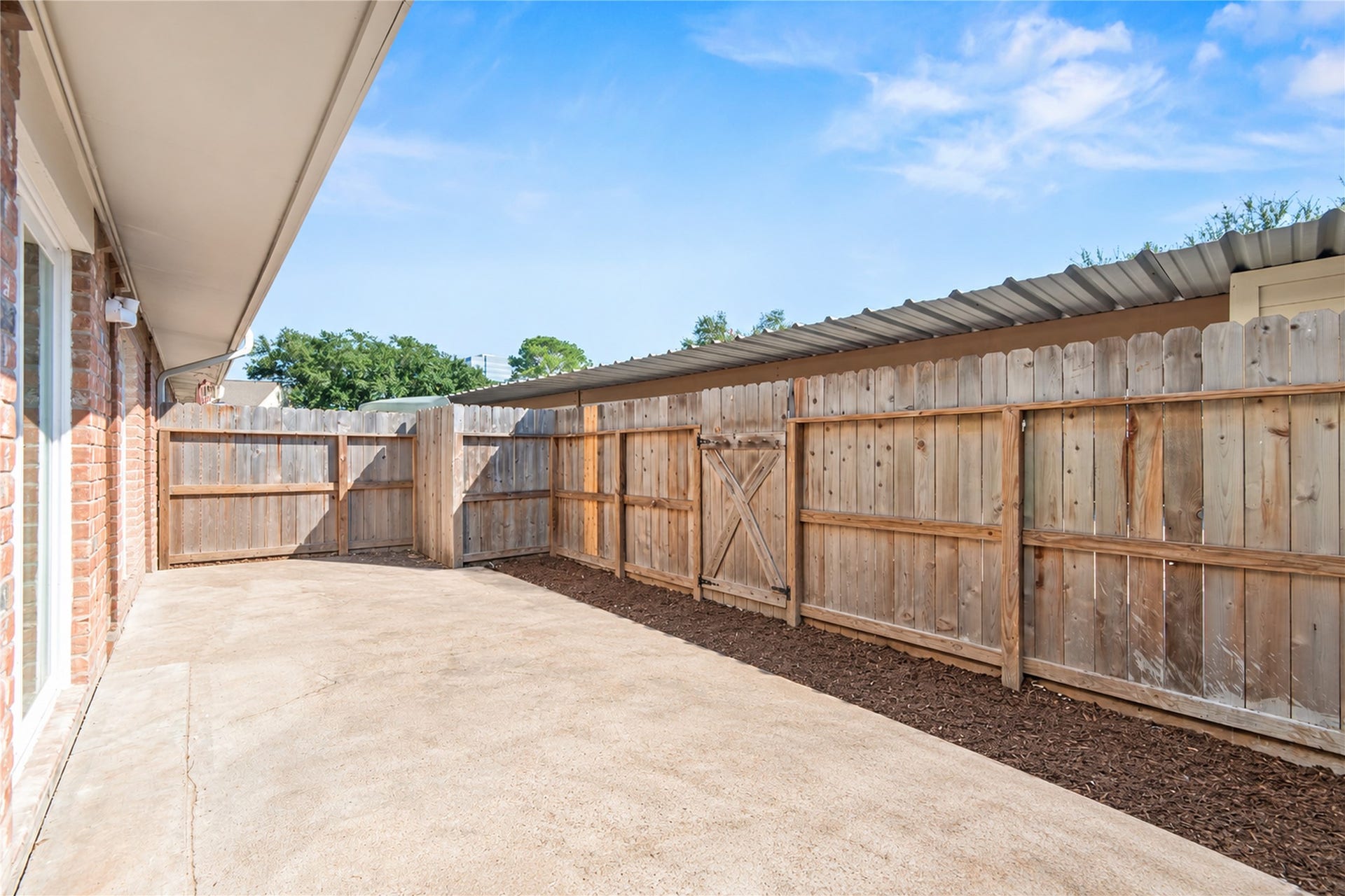 14249 Lost Meadow Lane, Houston, TX 77079 Back Patio area