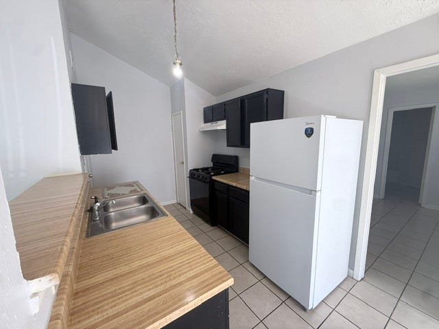 3102 Hirschfield Road, Spring, TX 77373 3102 Hirschfield Road, Spring, TX 77373