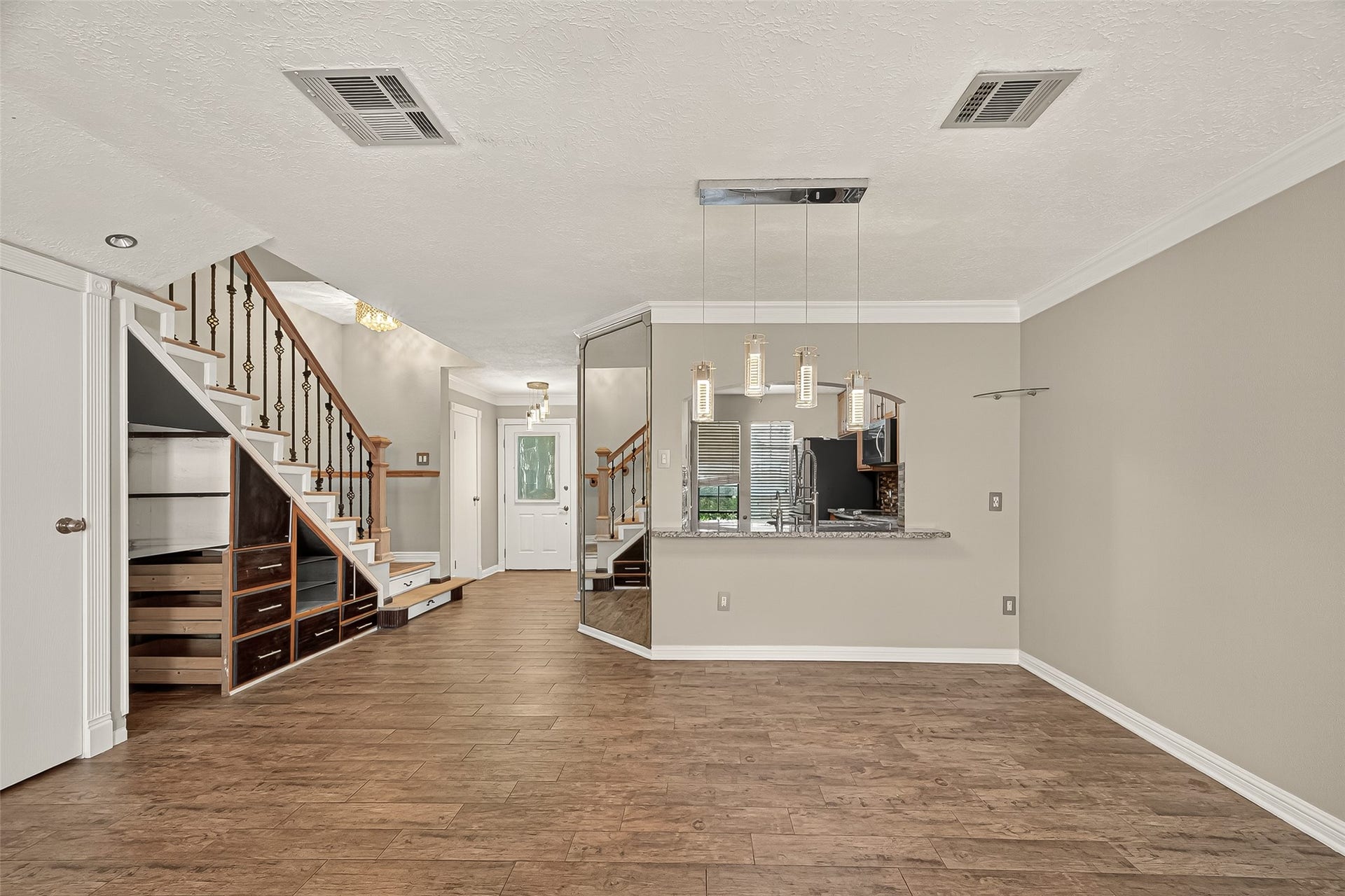 16826 Holly Trail Drive, Houston, TX 77058