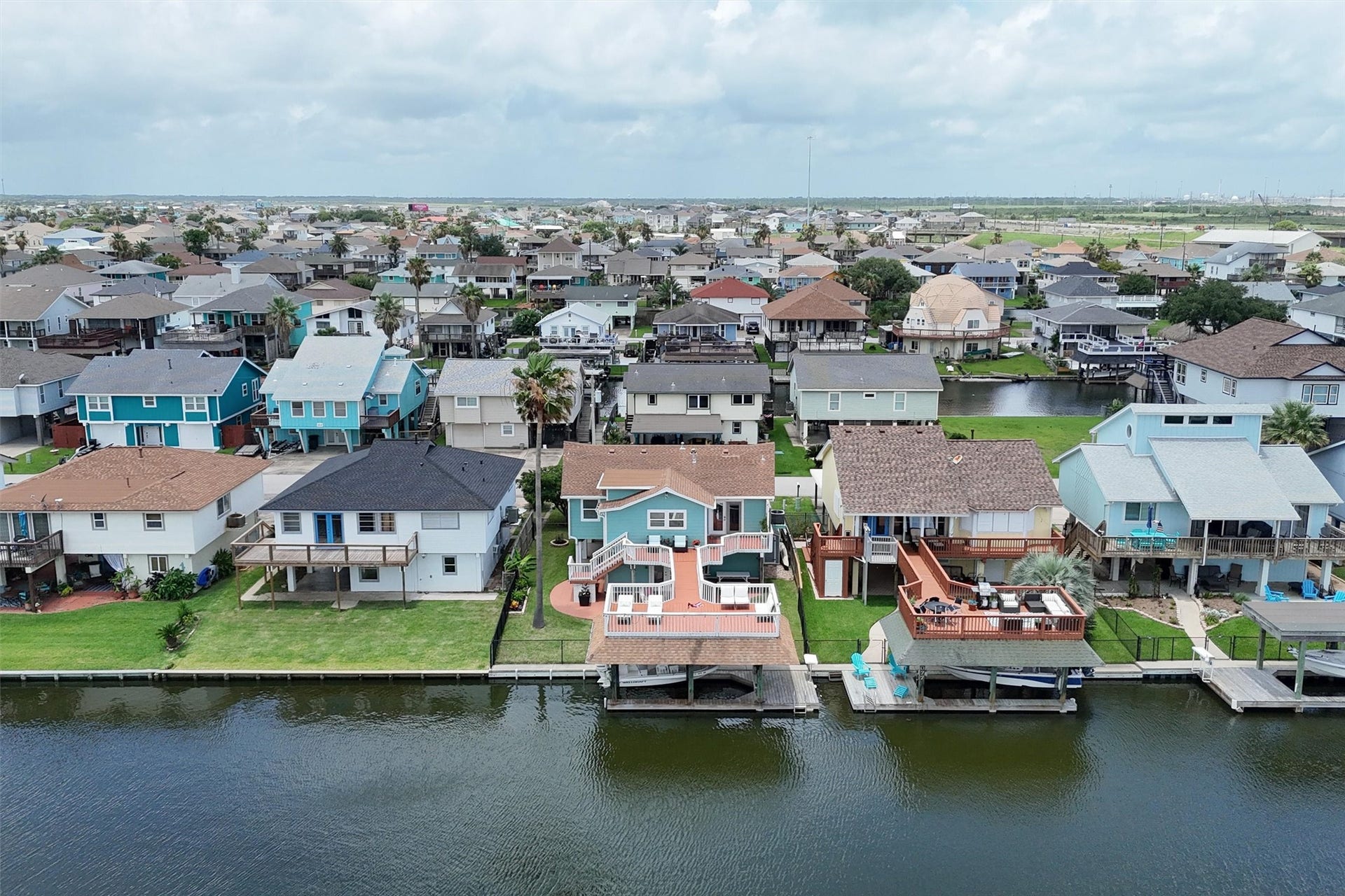 1078 Redfish Street, Bayou Vista, TX 77563 1078 Redfish Street, Bayou Vista, TX 77563