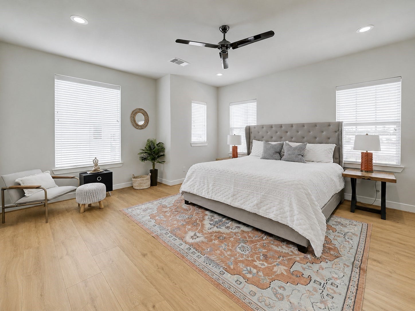 4522 Yoakum Boulevard, Houston, TX 77006 **Photo of recently completed home by City Choice Homes, not of exact home**
