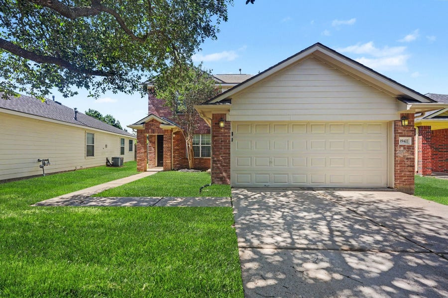 Property photo for 19422 Tahoka Springs Drive, Katy, TX