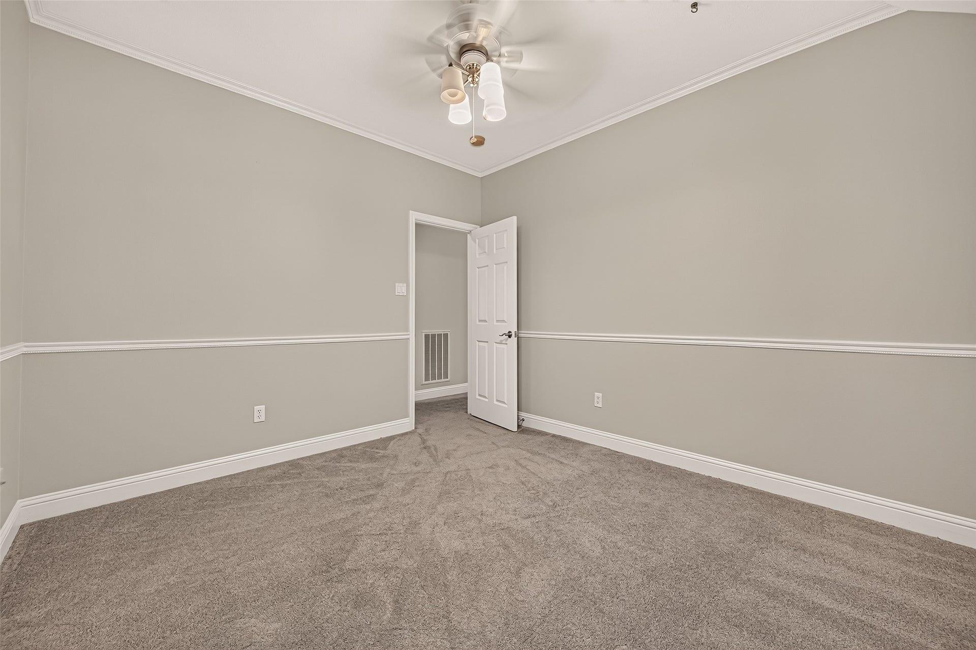 2806 Manito Circle, Katy, TX 77450 2806 Manito Circle, Katy, TX 77450