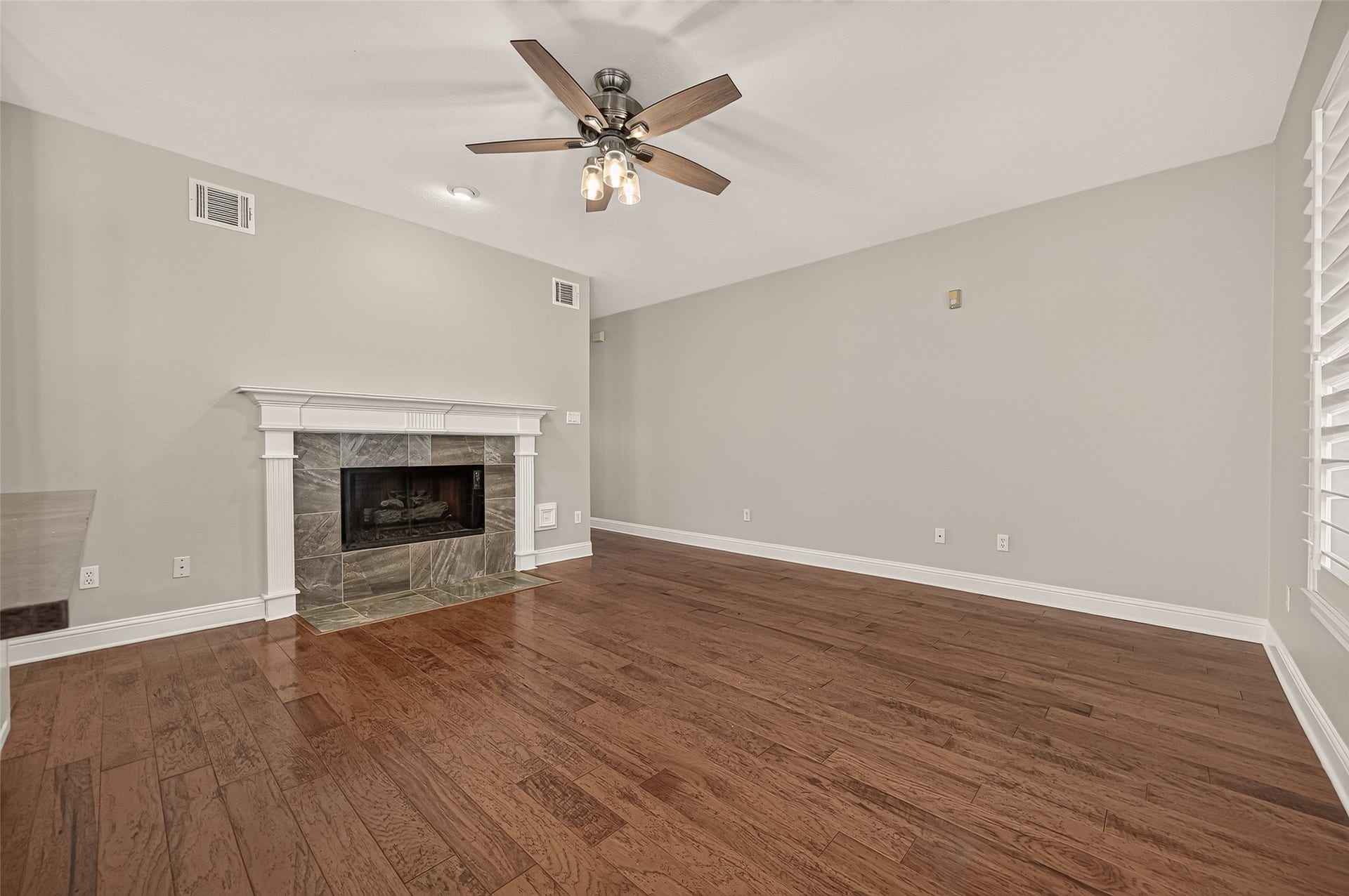 2806 Manito Circle, Katy, TX 77450 2806 Manito Circle, Katy, TX 77450