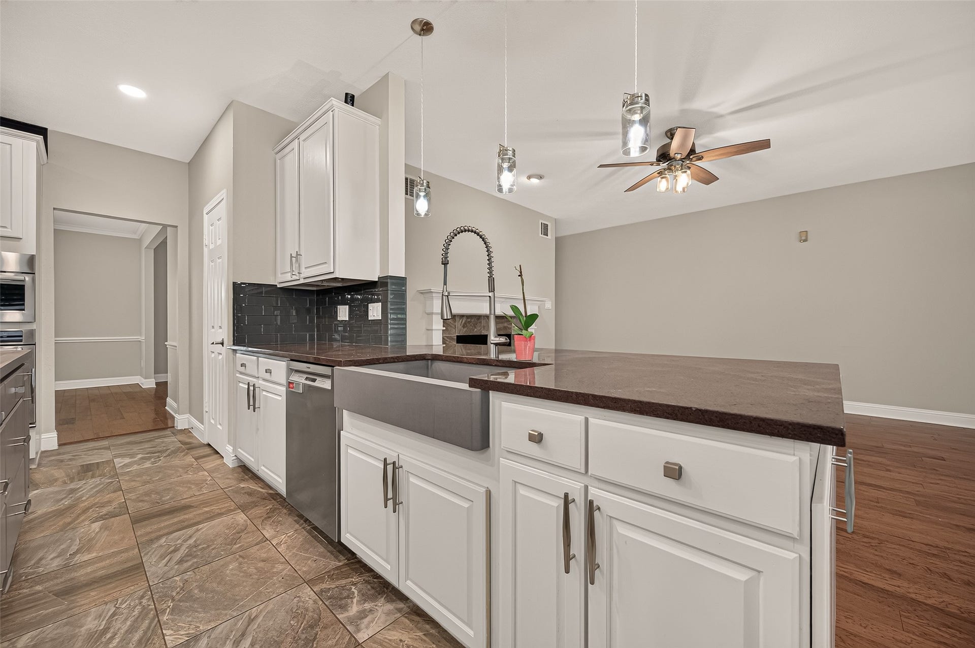 2806 Manito Circle, Katy, TX 77450 2806 Manito Circle, Katy, TX 77450