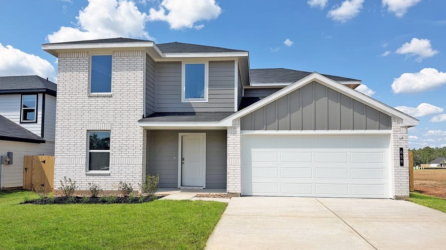 Property photo for 659 Iron Horse Drive, Conroe, TX