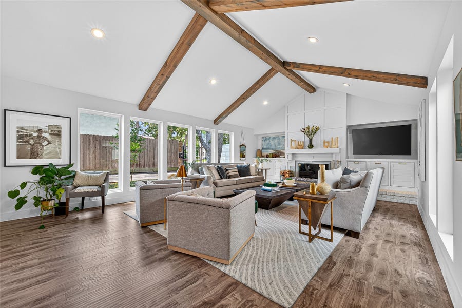 Property photo for 415 Ramblewood Road, Houston, TX