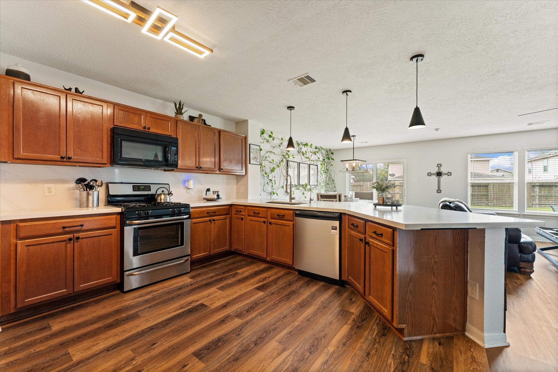 15903 Arapaho Bend Lane, Cypress, TX 77429 Kitchen with abundant cabinet storage