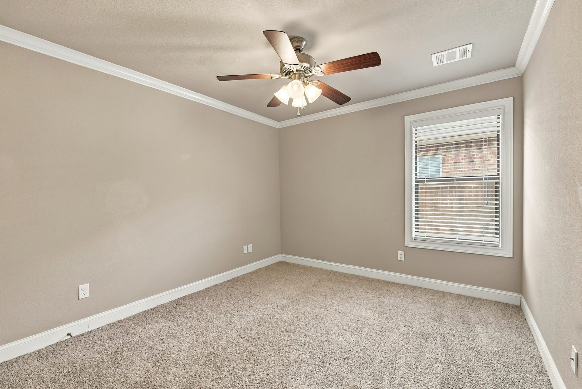 4267 Hollow Stone Drive, College Station, TX 77845 4267 Hollow Stone Drive, College Station, TX 77845