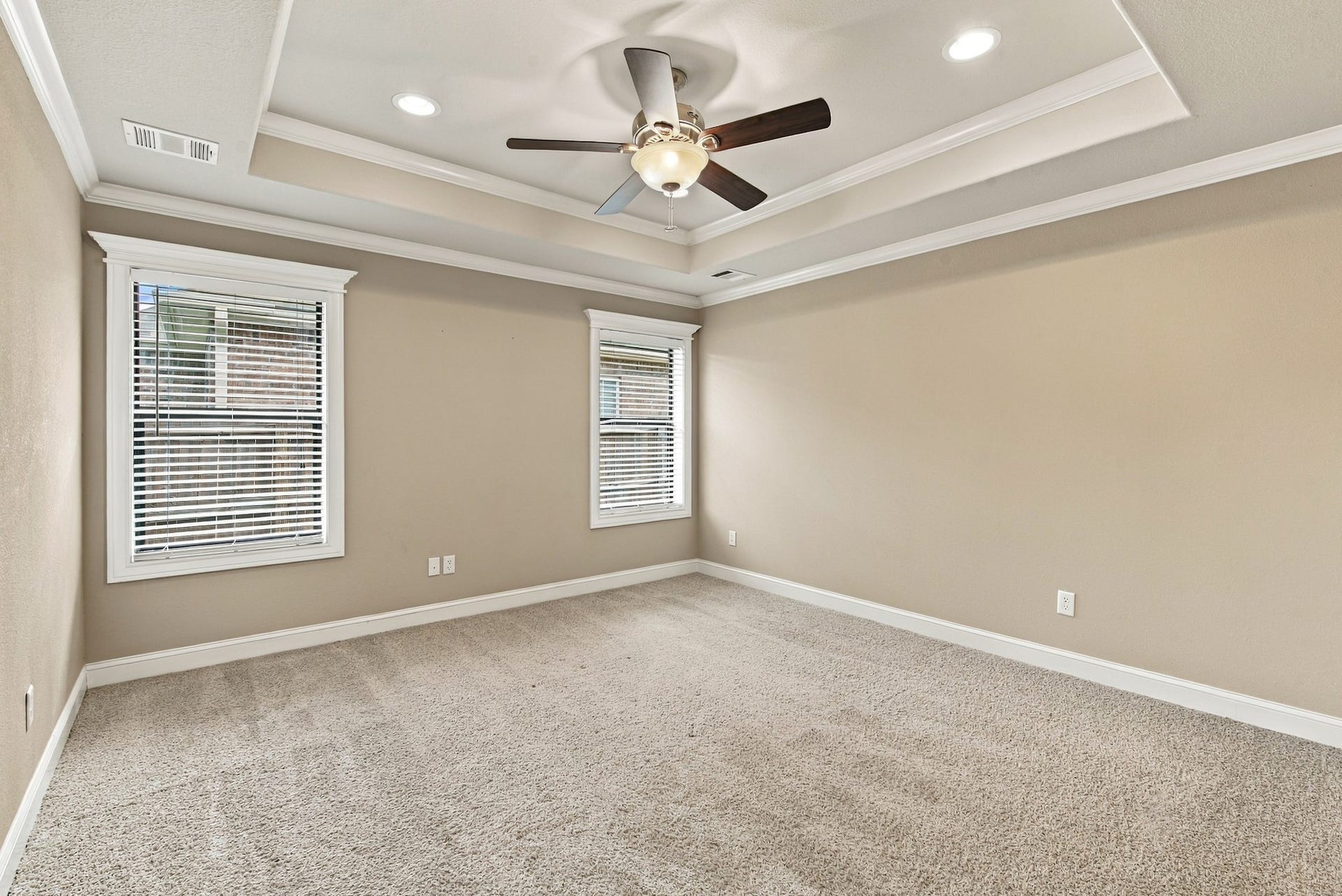 4267 Hollow Stone Drive, College Station, TX 77845 4267 Hollow Stone Drive, College Station, TX 77845