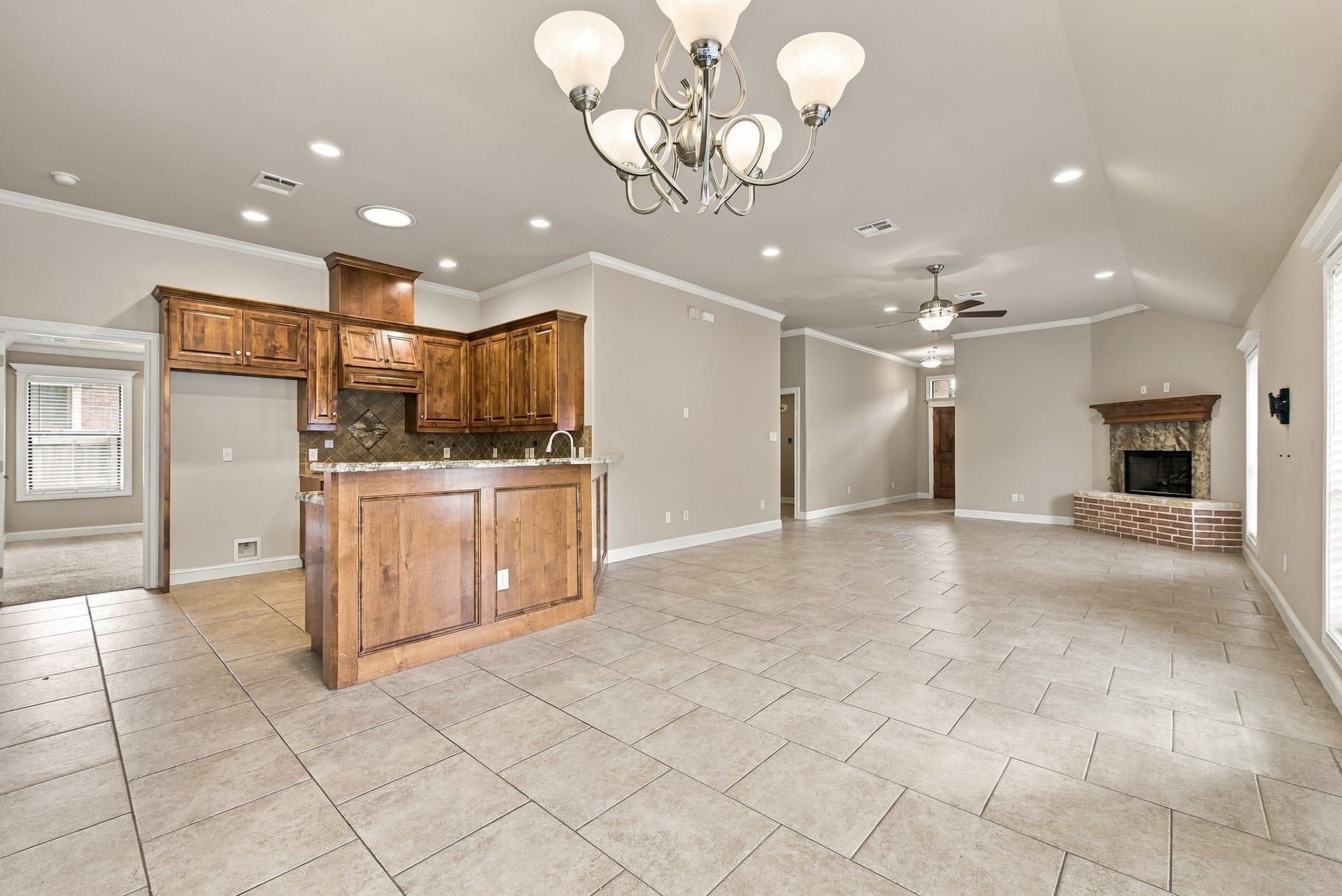 4267 Hollow Stone Drive, College Station, TX 77845 4267 Hollow Stone Drive, College Station, TX 77845