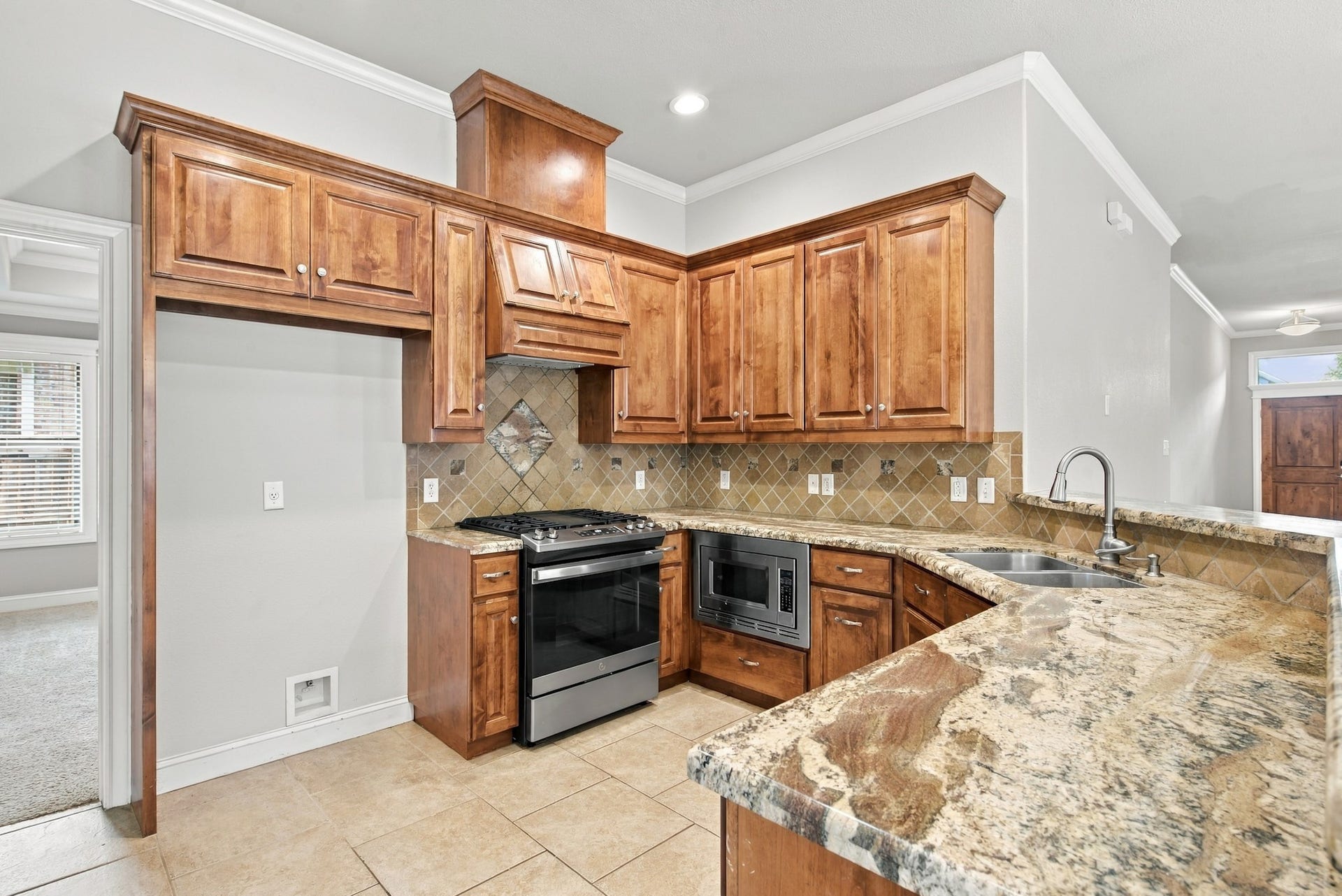 4267 Hollow Stone Drive, College Station, TX 77845 4267 Hollow Stone Drive, College Station, TX 77845