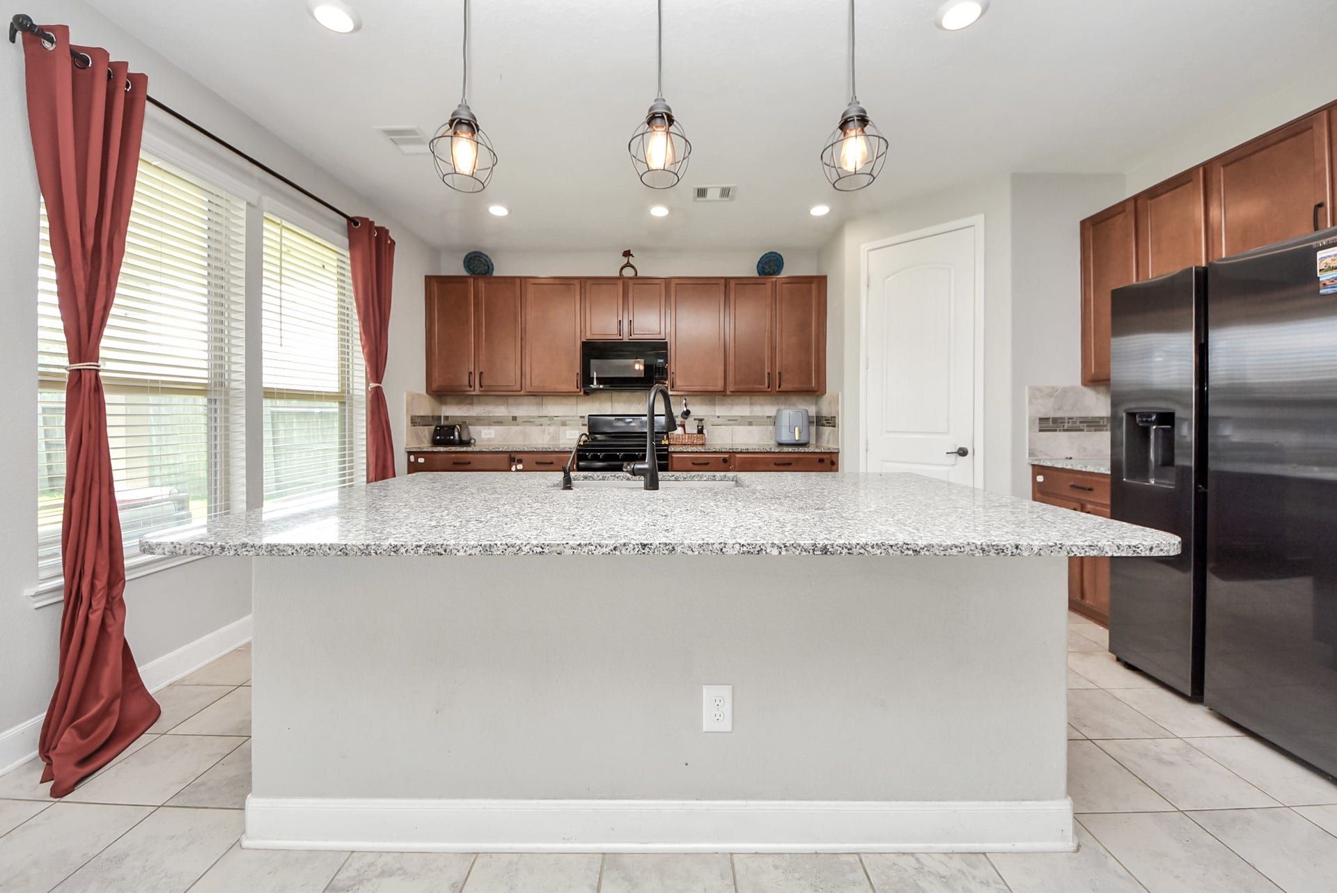 3705 Banbury Lane, Pearland, TX 77584 3705 Banbury Lane, Pearland, TX 77584