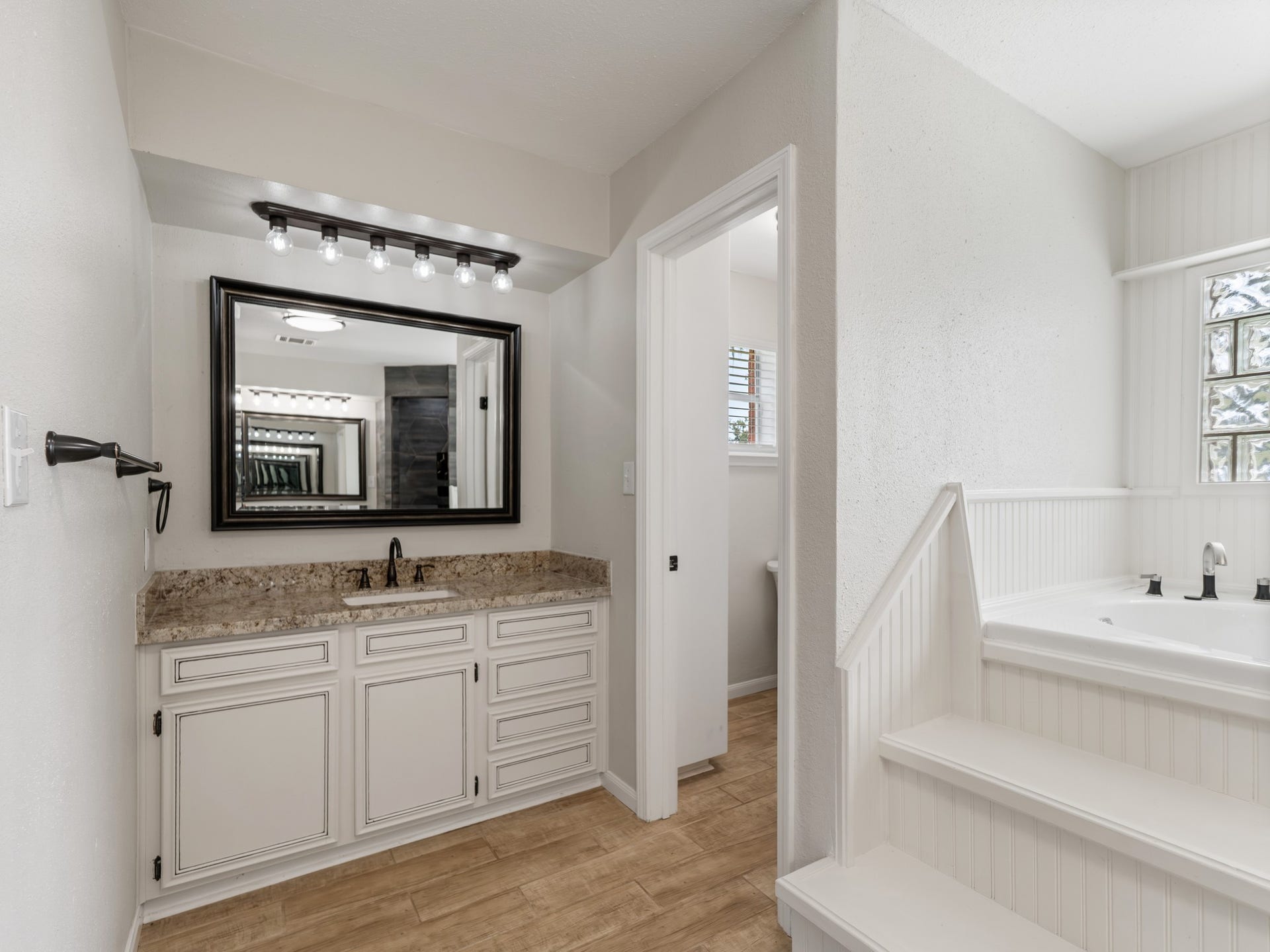 1707 County Road 348, Brazoria, TX 77422