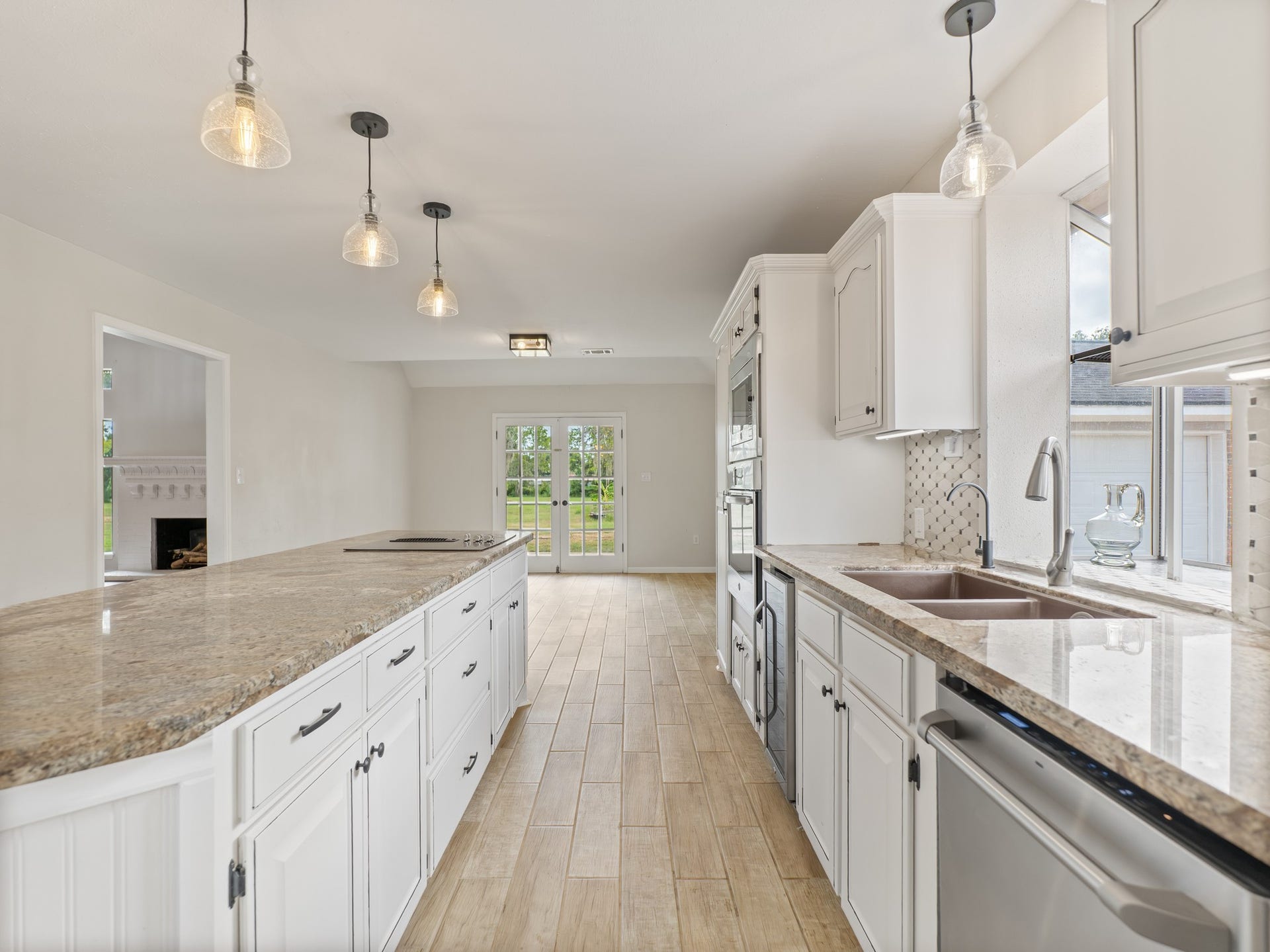1707 County Road 348, Brazoria, TX 77422